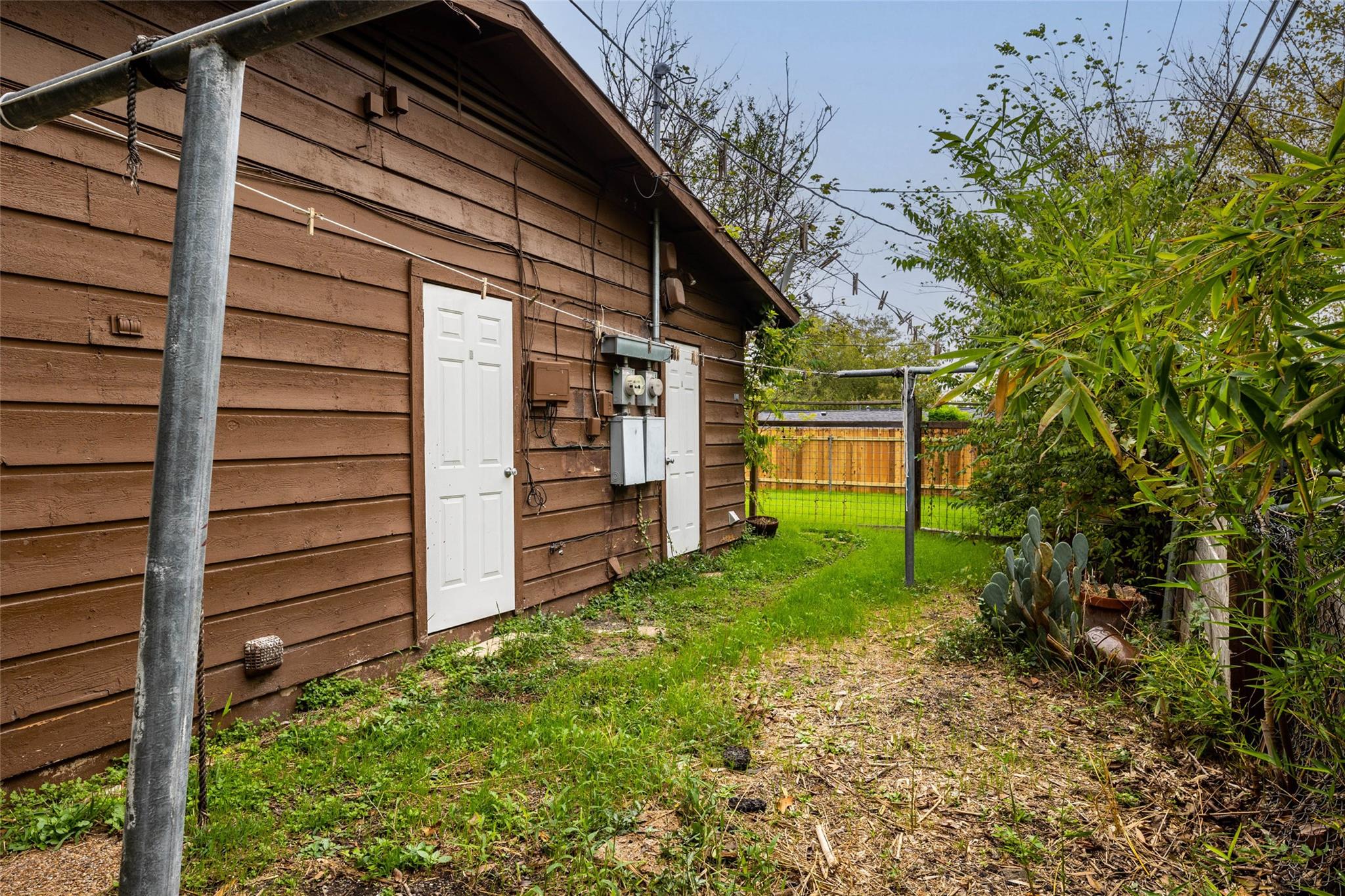 1411 Braes Ridge Dr # B, Austin, TX 78723