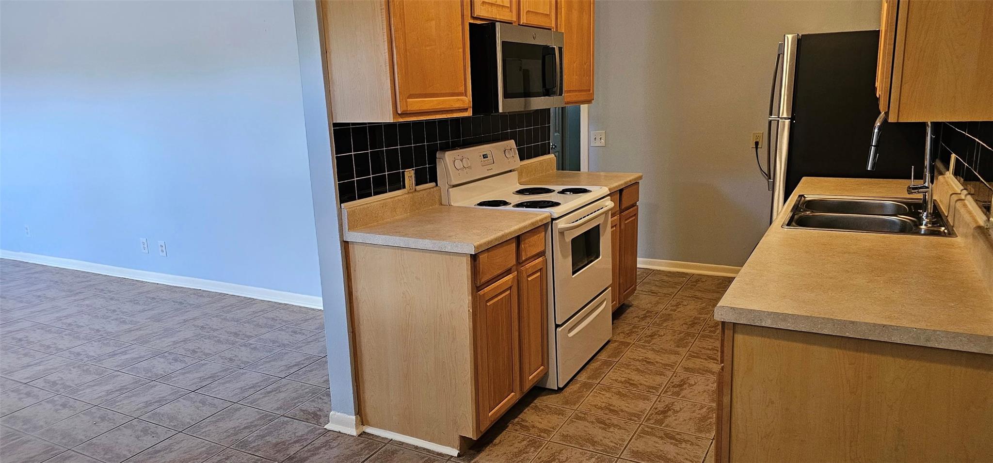 1411 Braes Ridge Dr # B, Austin, TX 78723