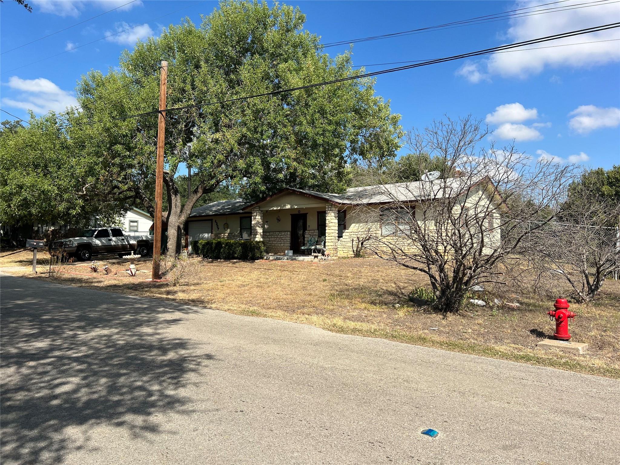 4307 Cottonwood Dr, Cottonwood Shores, TX 78657