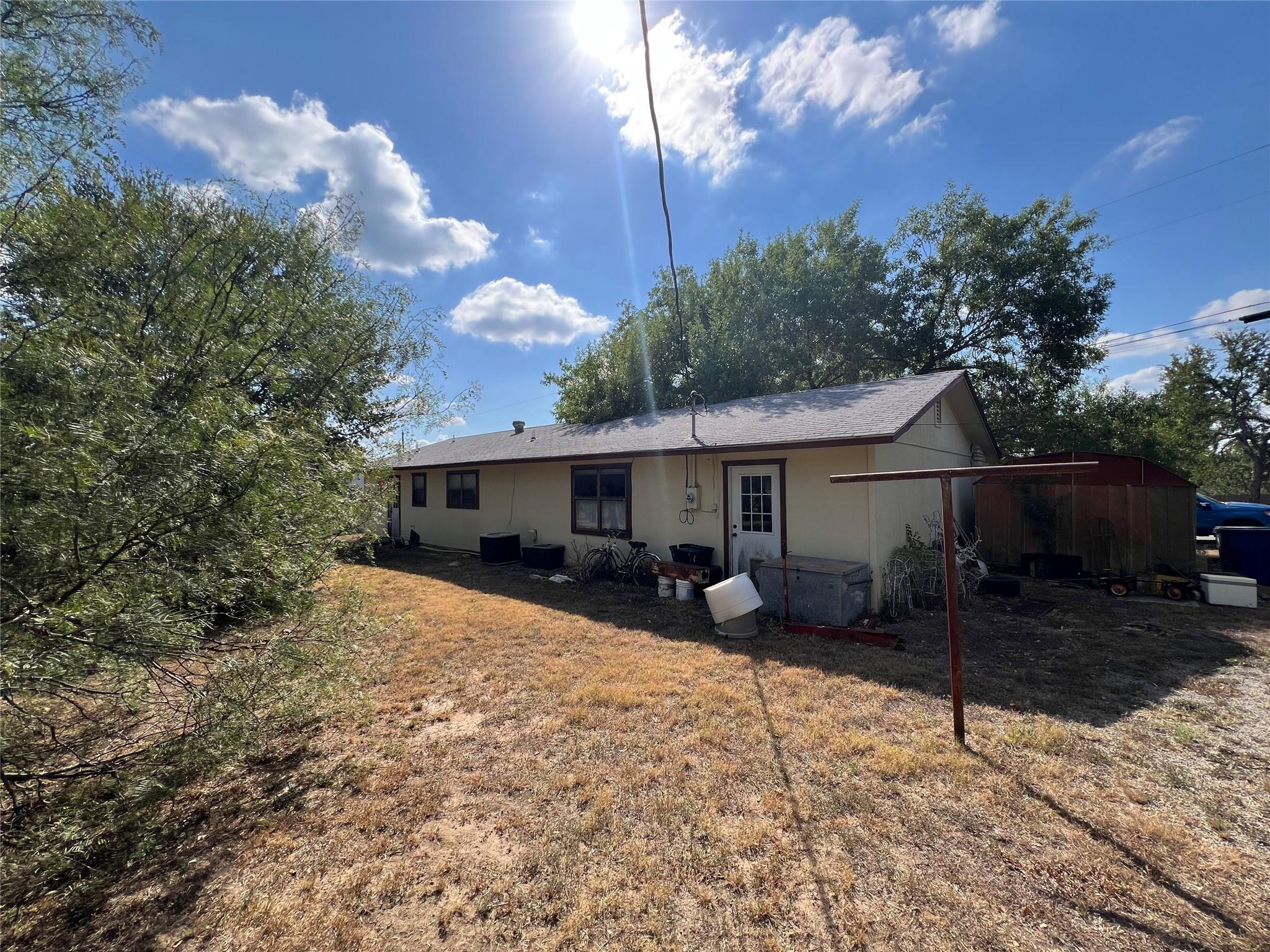 4307 Cottonwood Dr, Cottonwood Shores, TX 78657