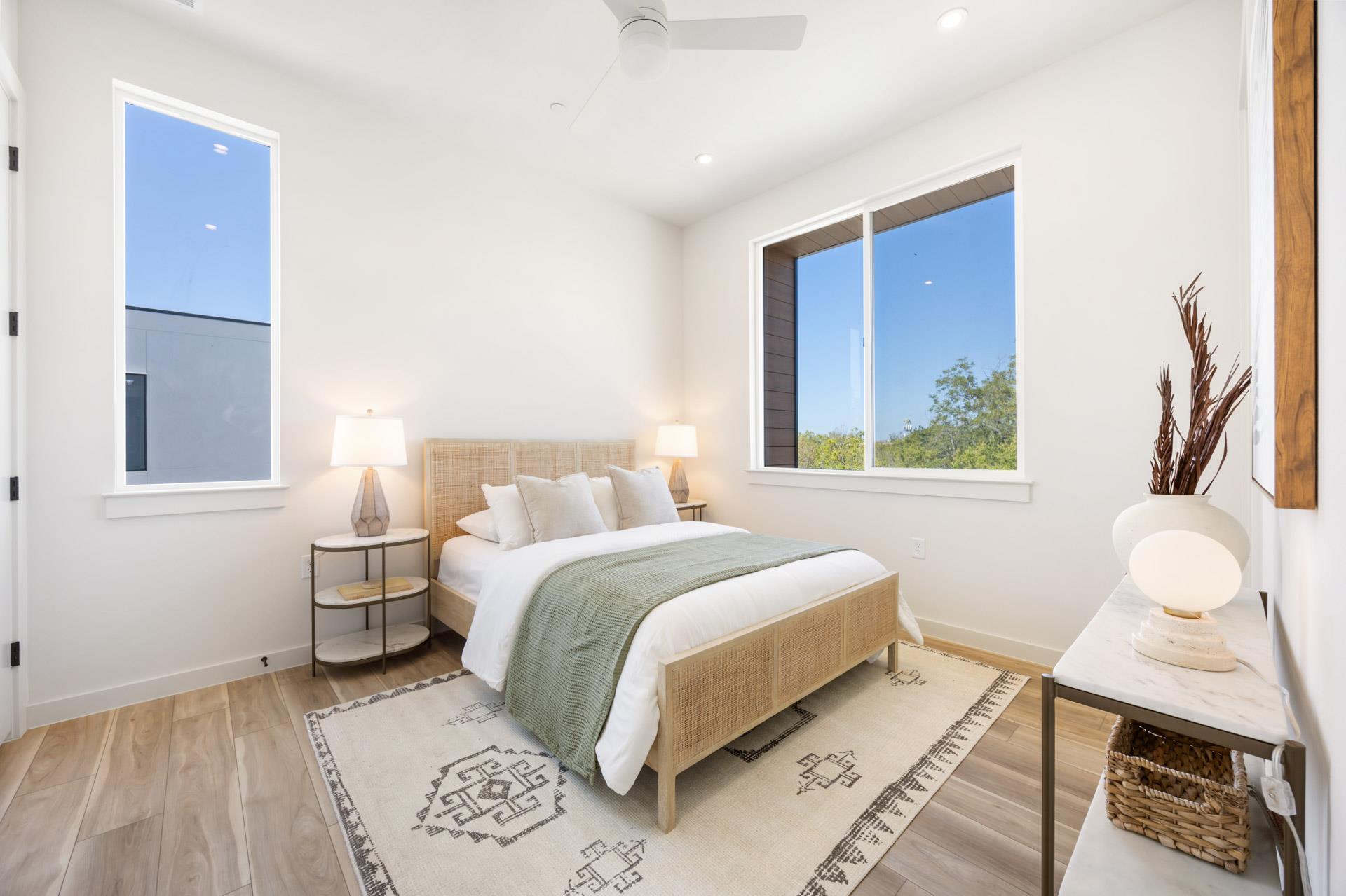 10823 Desert Trl, Austin, TX 78758