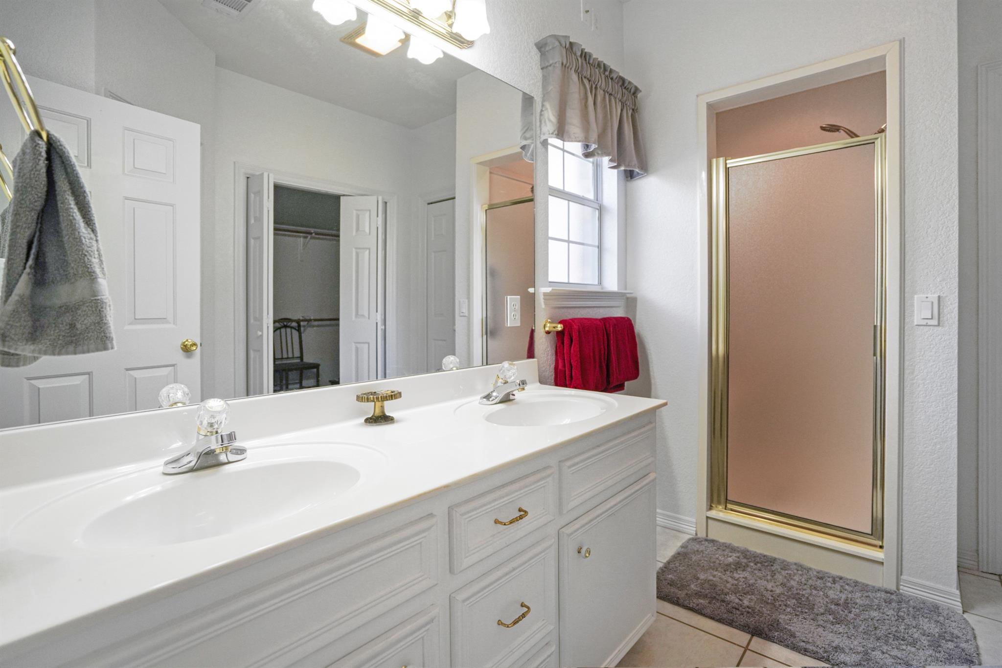 2912 Brandy Ln, Georgetown, TX 78628