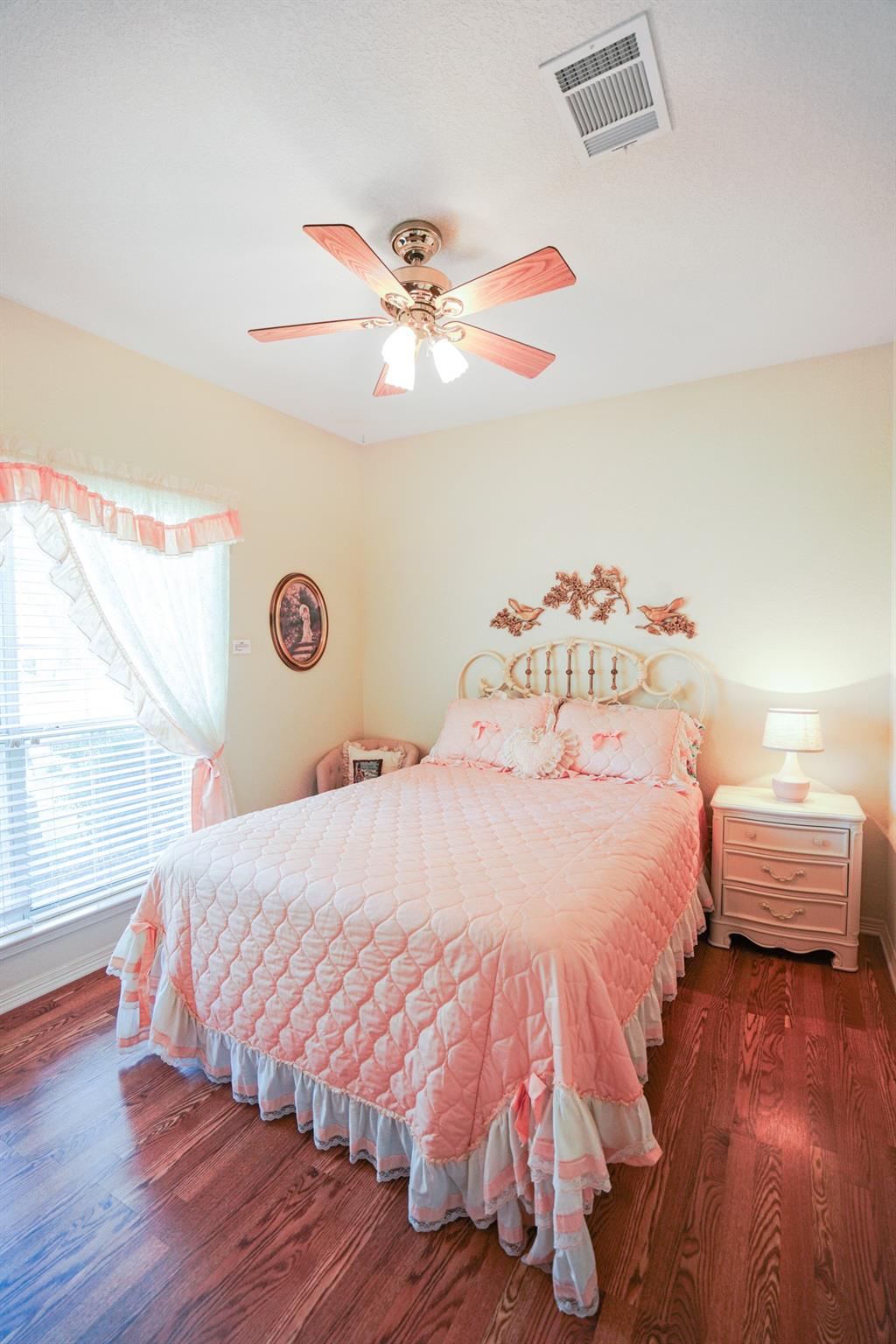 2912 Brandy Ln, Georgetown, TX 78628