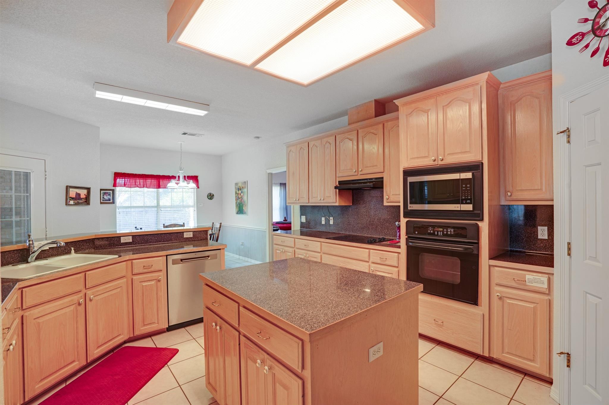 2912 Brandy Ln, Georgetown, TX 78628