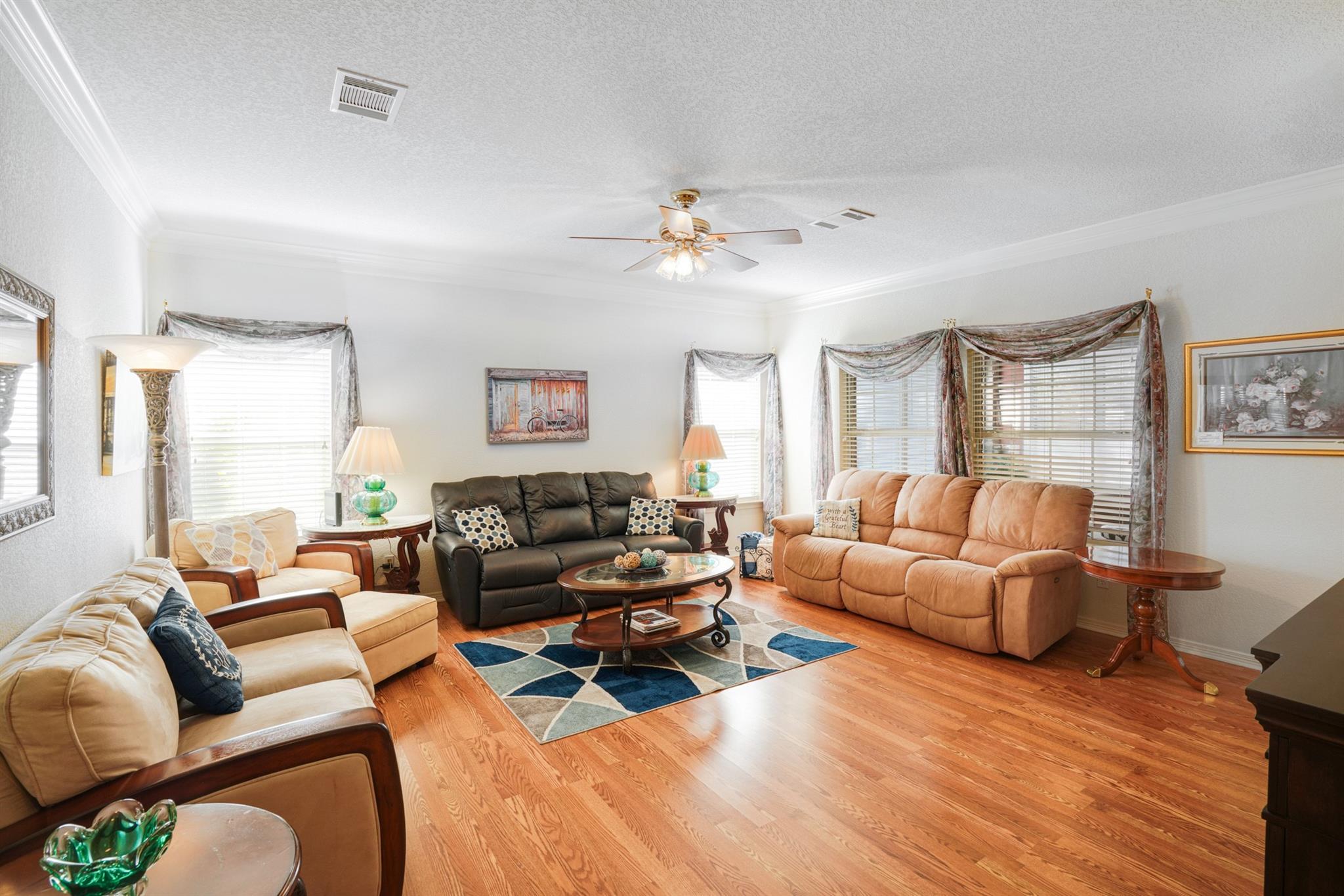 2912 Brandy Ln, Georgetown, TX 78628