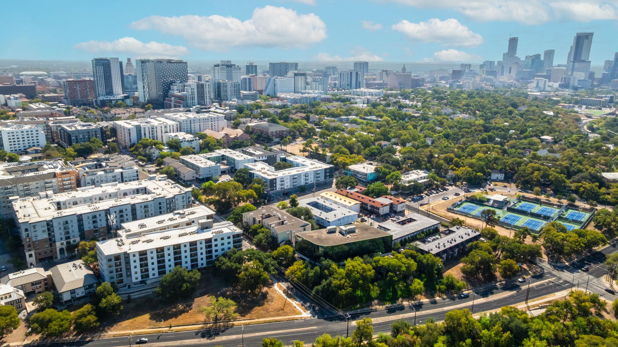 2410 Longview St # D-202, Austin, TX 78705