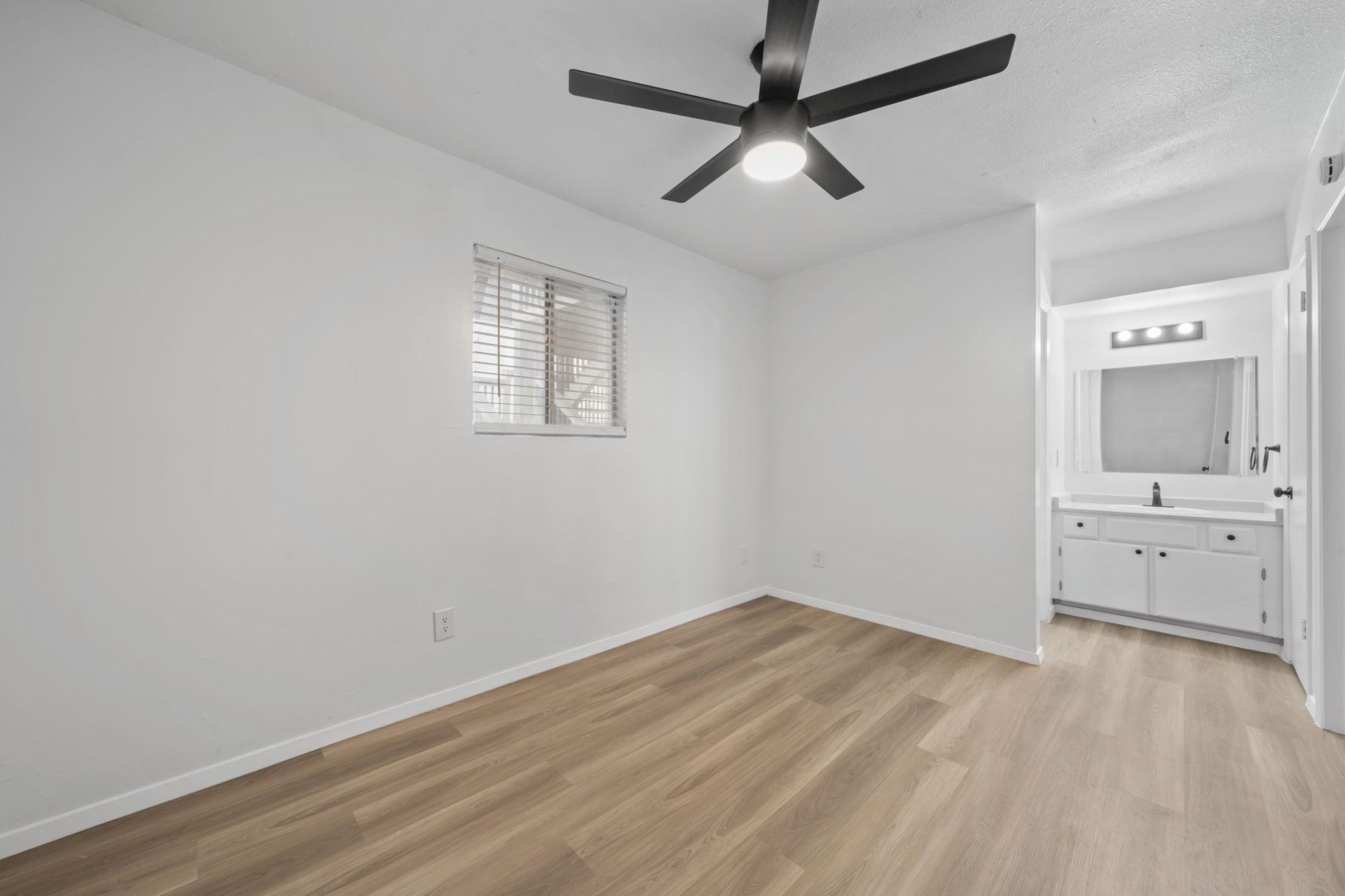 2410 Longview St # D-202, Austin, TX 78705