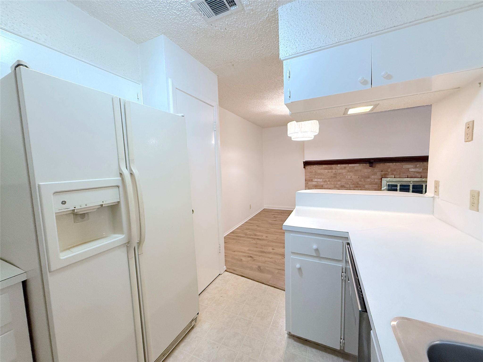 3607 Summit Bnd # B, Austin, TX 78759