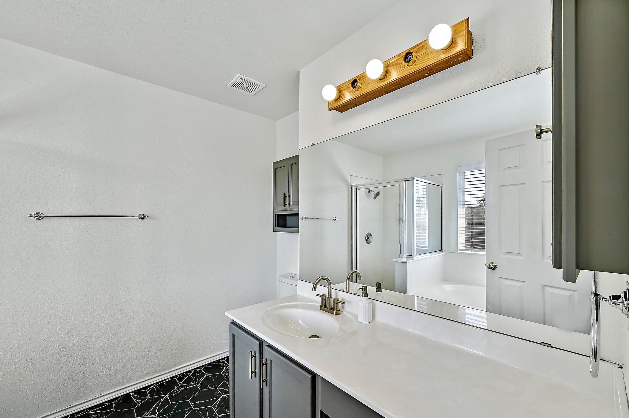 102 Cannery Cv, Leander, TX 78641