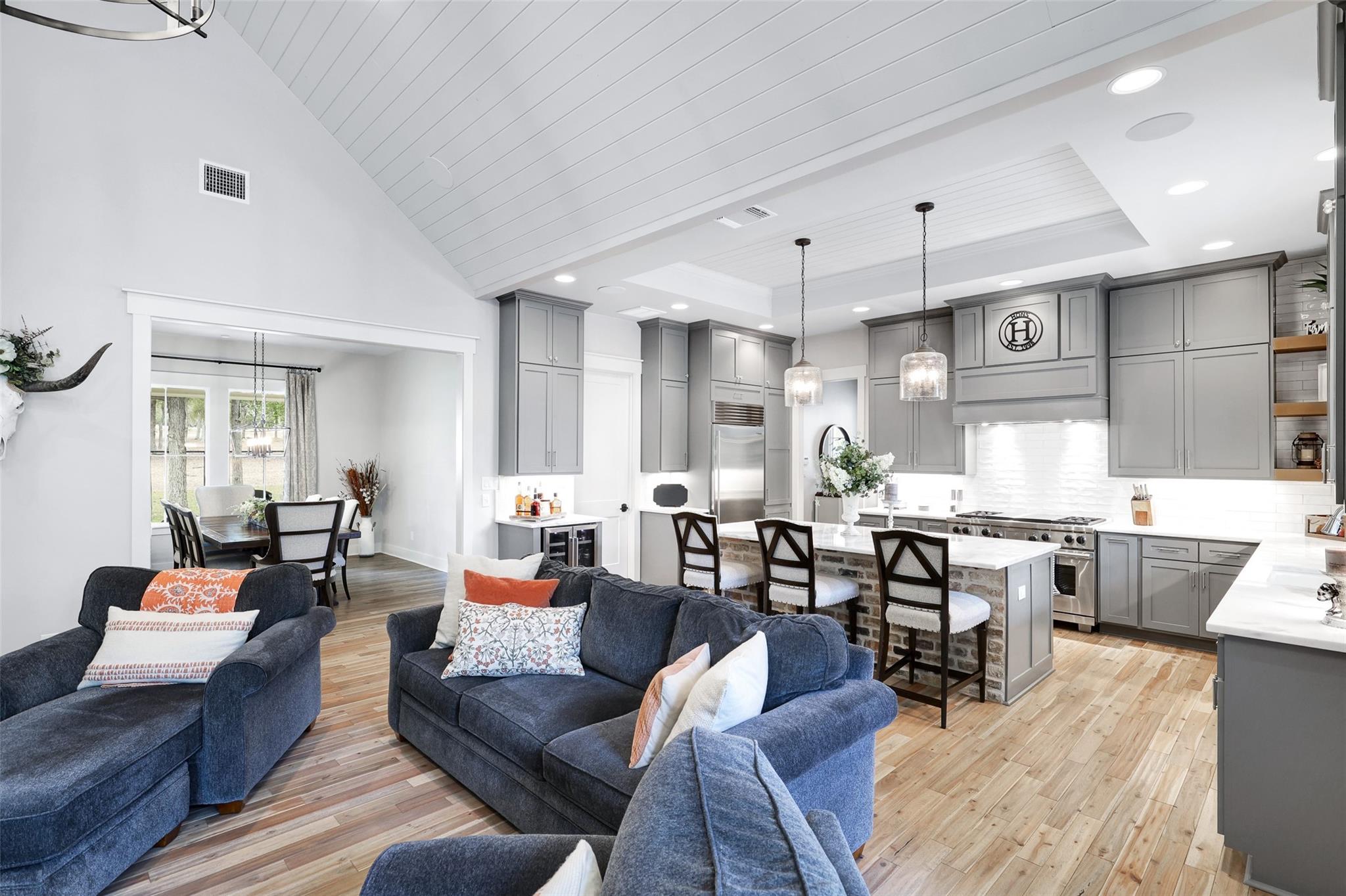 3975 FM 3158, Dale, TX 78616