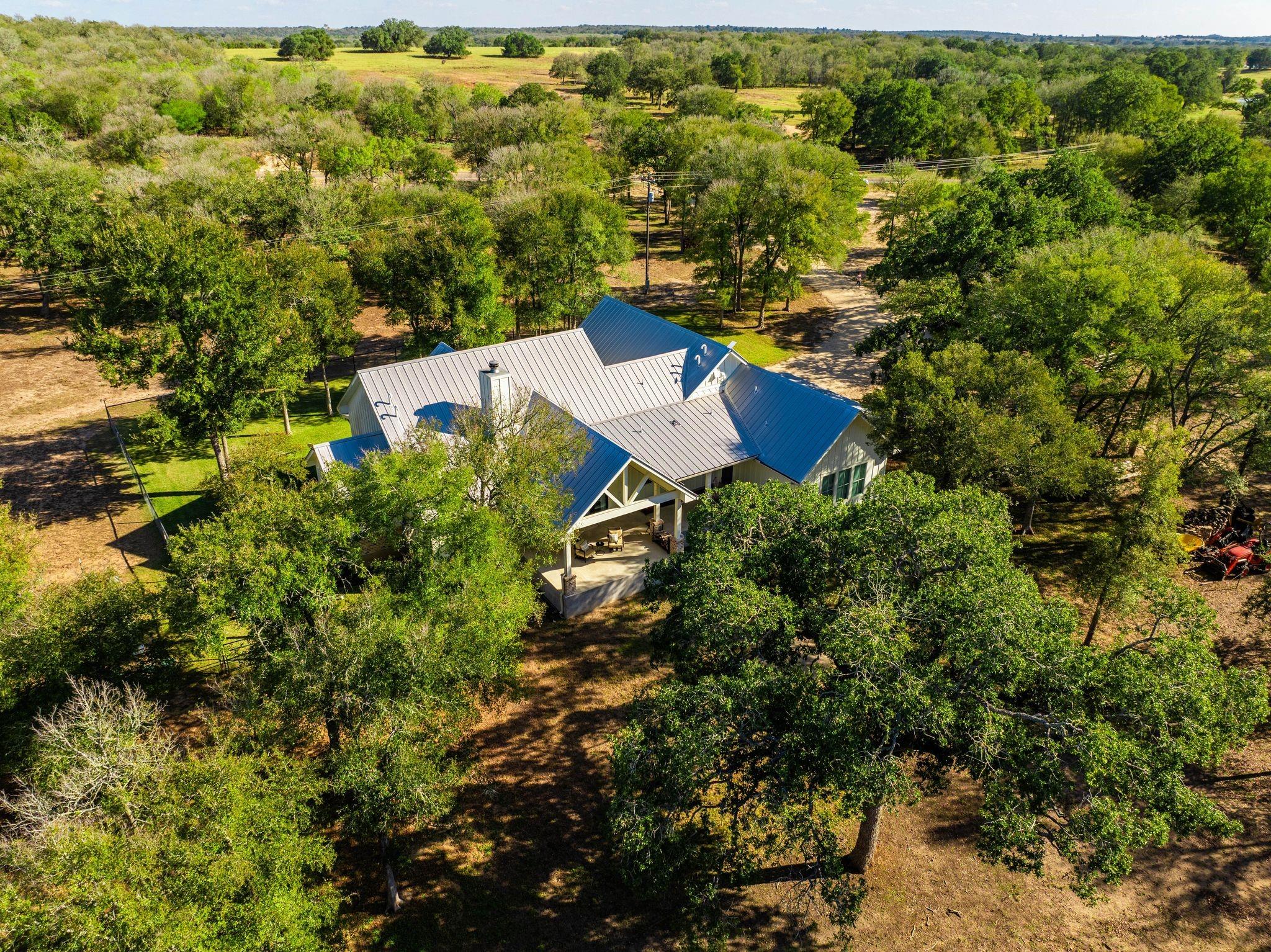 3975 FM 3158, Dale, TX 78616