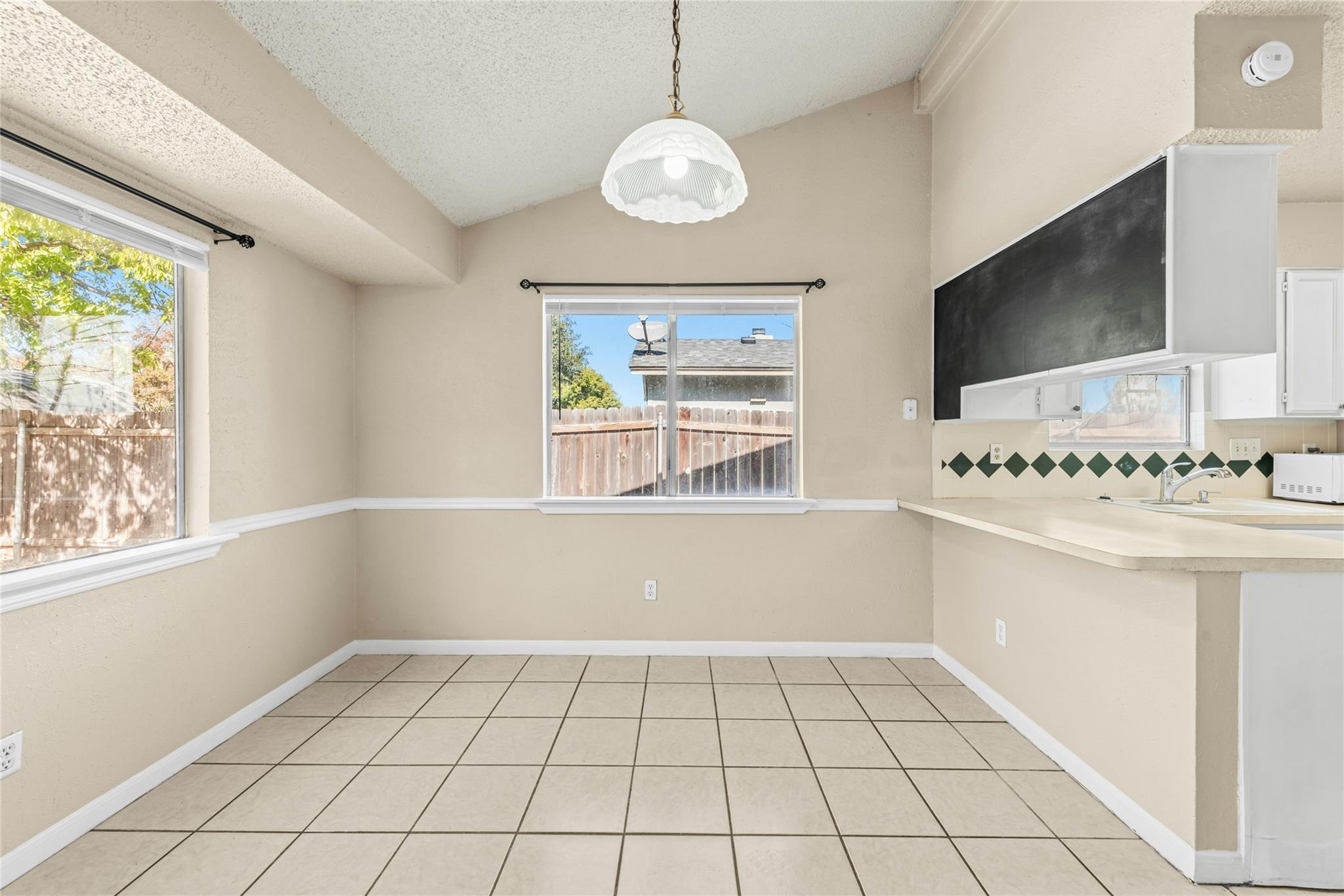 609 Riverwood Dr, Cedar Park, TX 78613