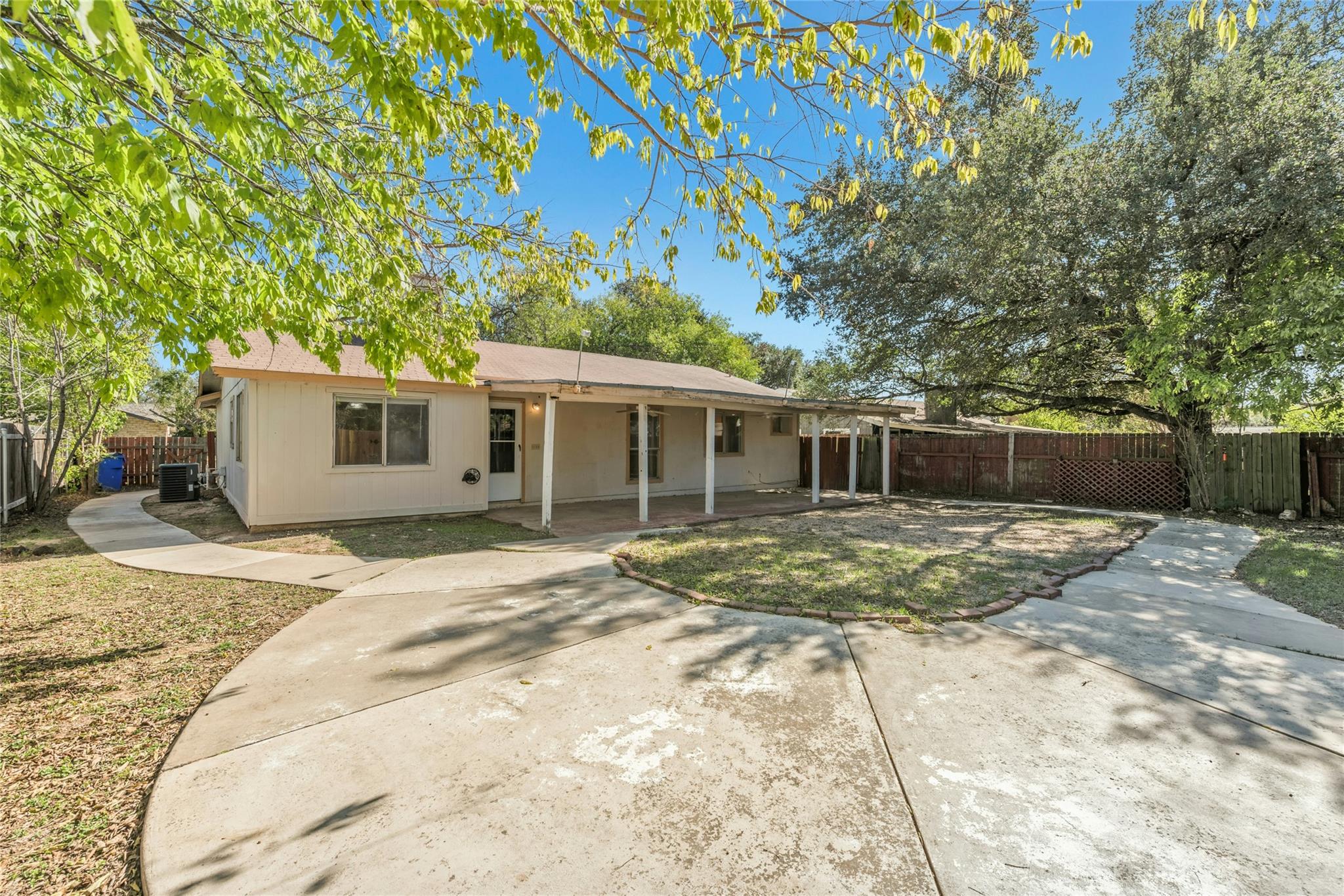 609 Riverwood Dr, Cedar Park, TX 78613