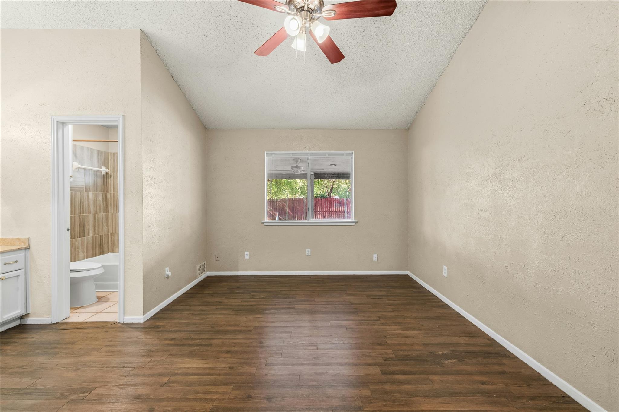 609 Riverwood Dr, Cedar Park, TX 78613