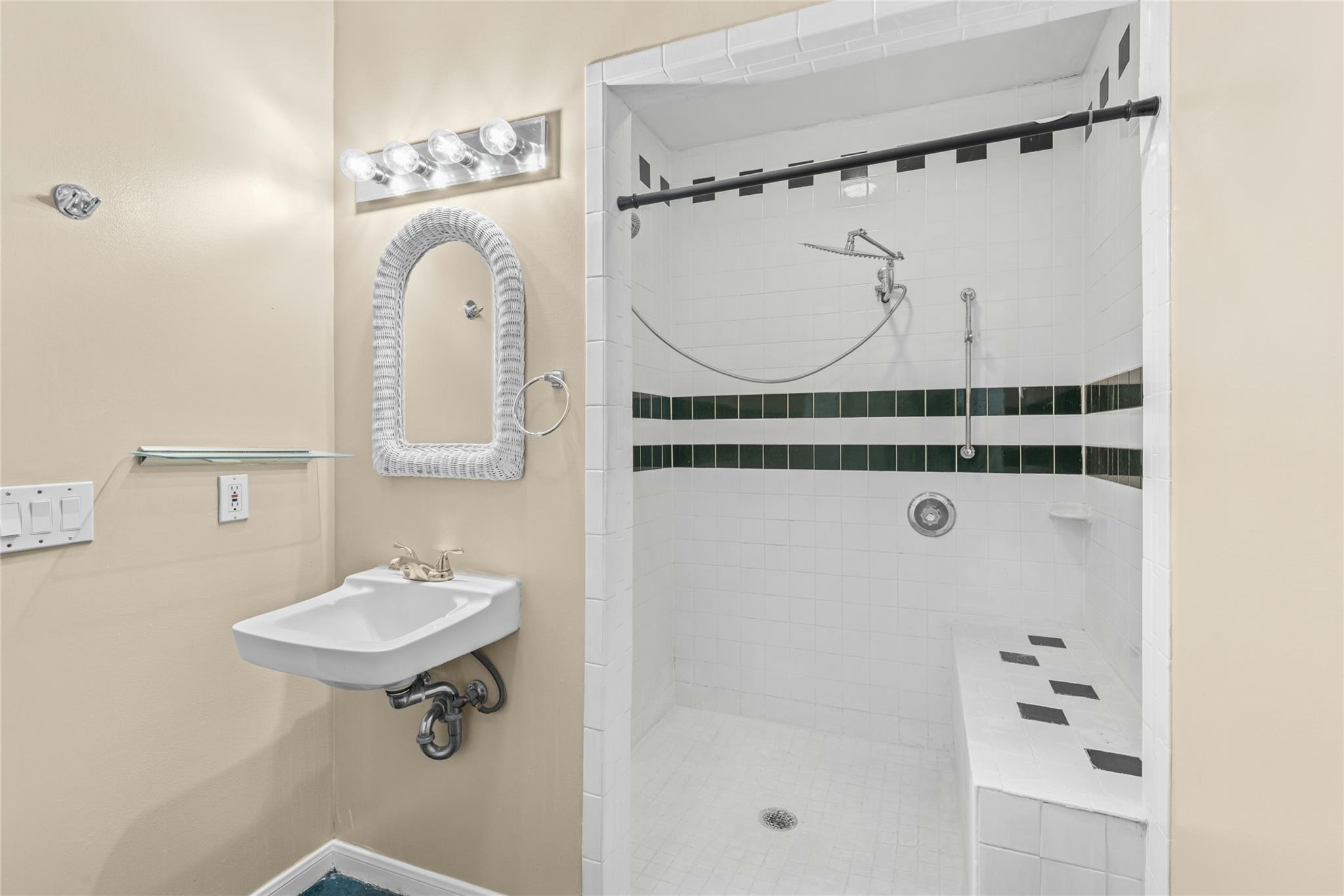 609 Riverwood Dr, Cedar Park, TX 78613