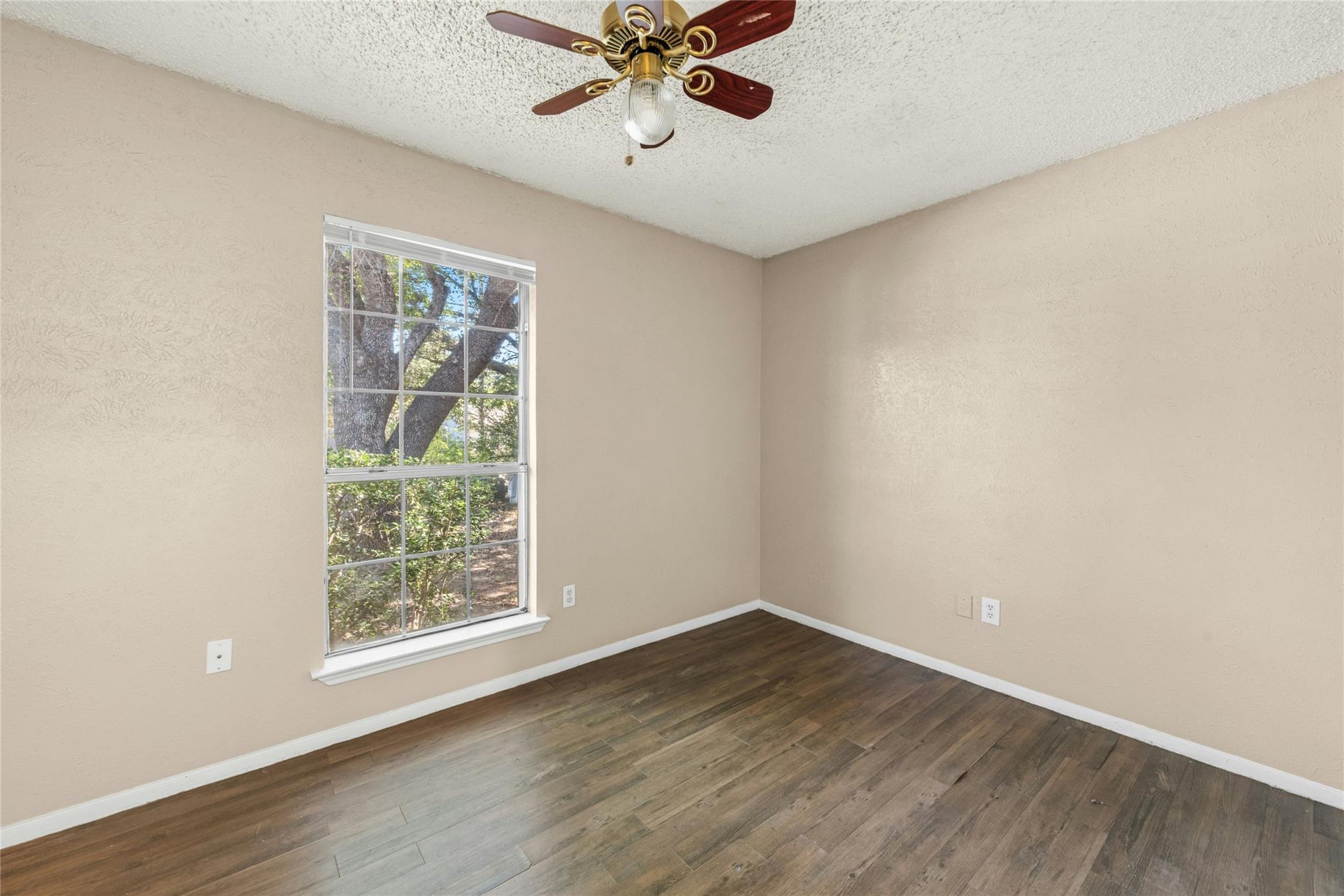 609 Riverwood Dr, Cedar Park, TX 78613