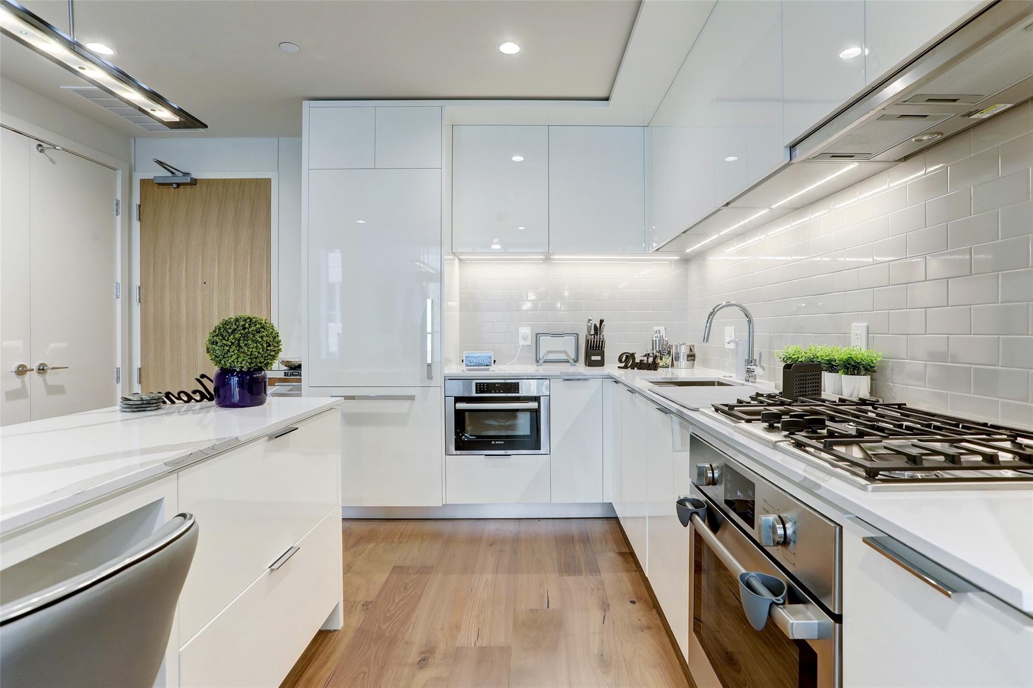 44 E Avenue Ave # 1502, Austin, TX 78701