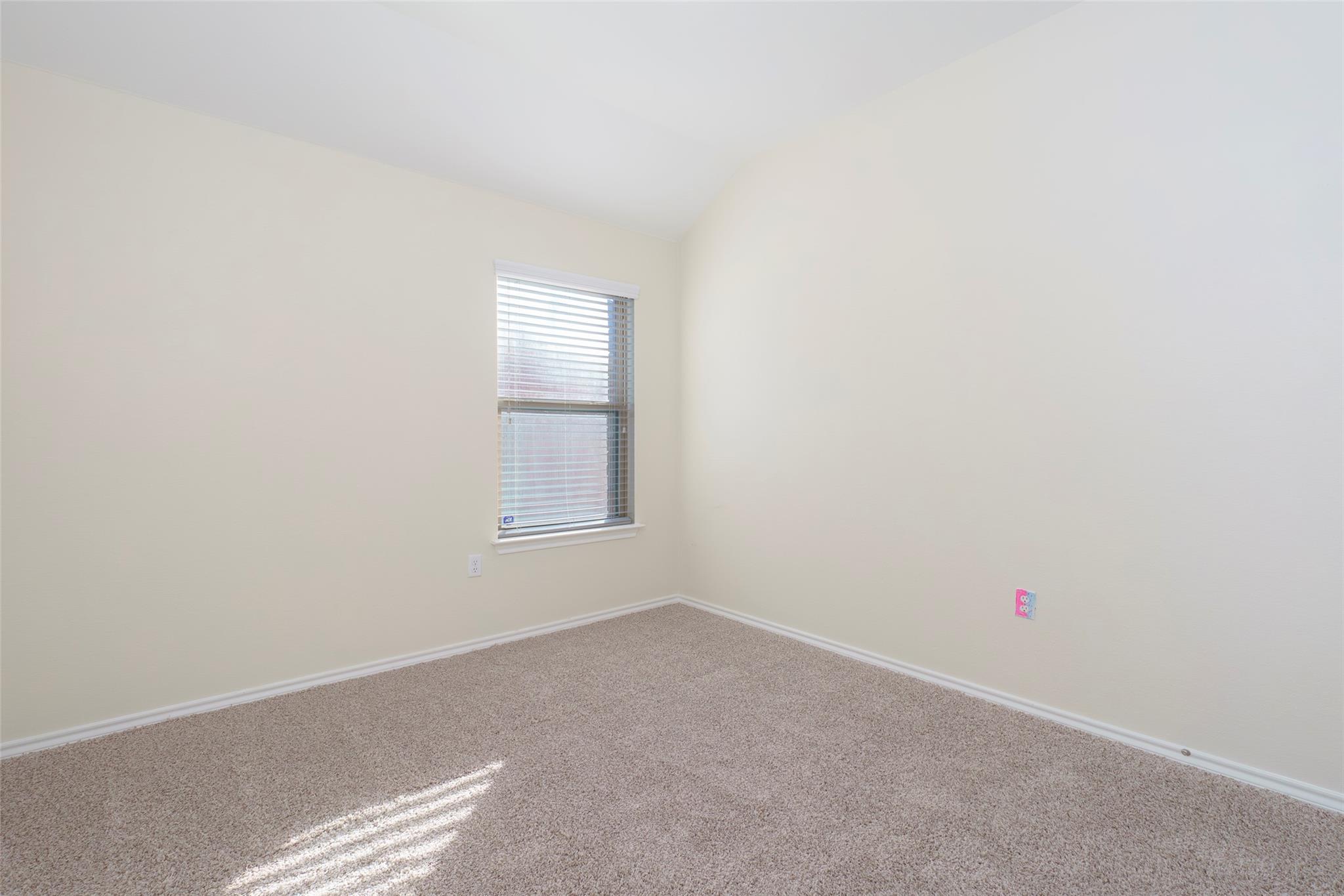 13020 Kearns Dr, Pflugerville, TX 78660