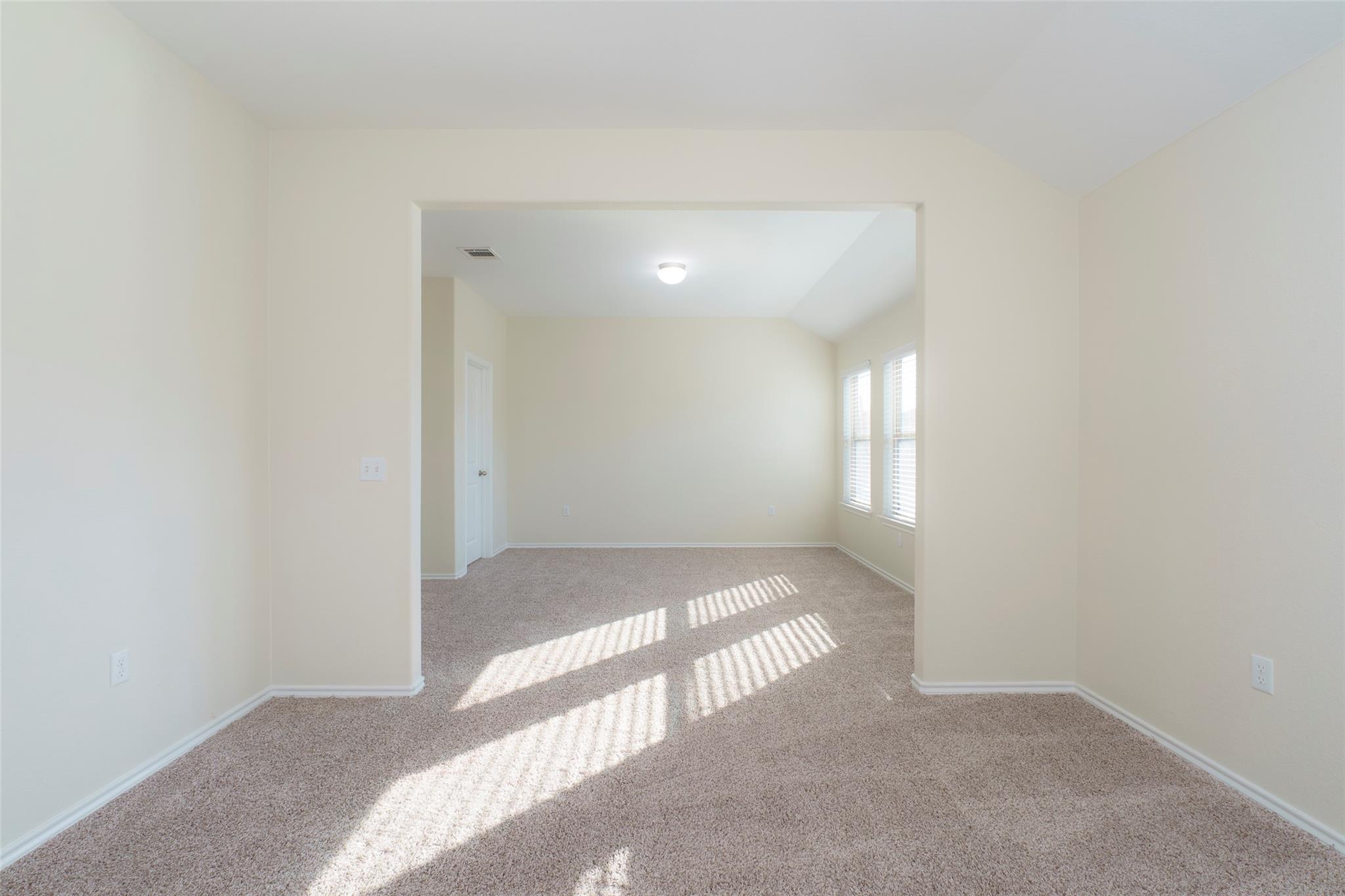 13020 Kearns Dr, Pflugerville, TX 78660