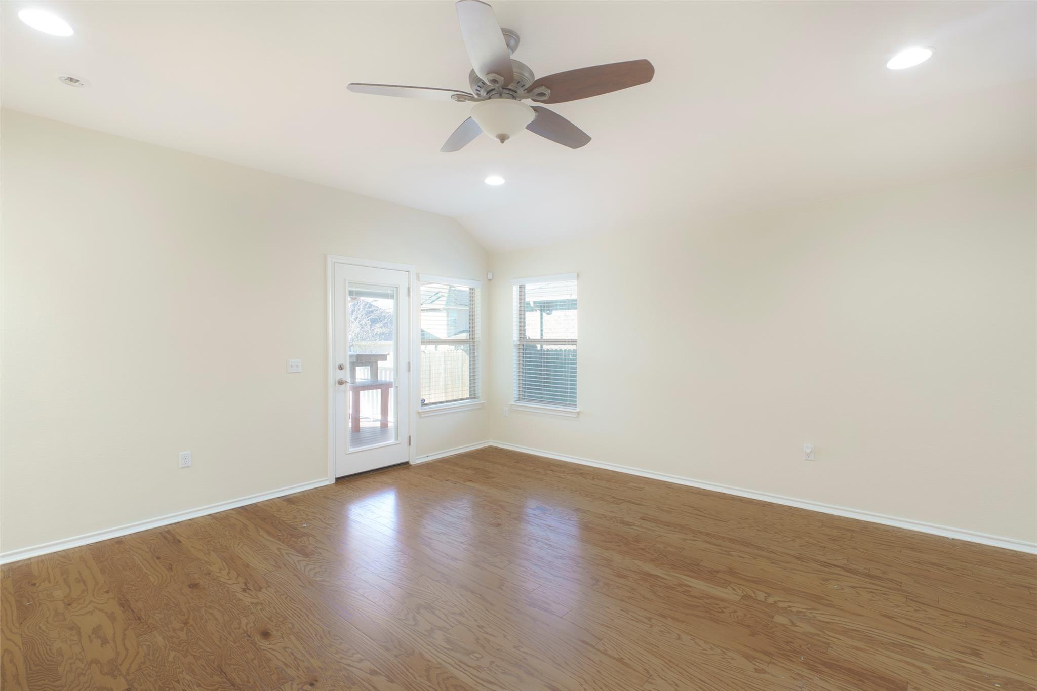 13020 Kearns Dr, Pflugerville, TX 78660