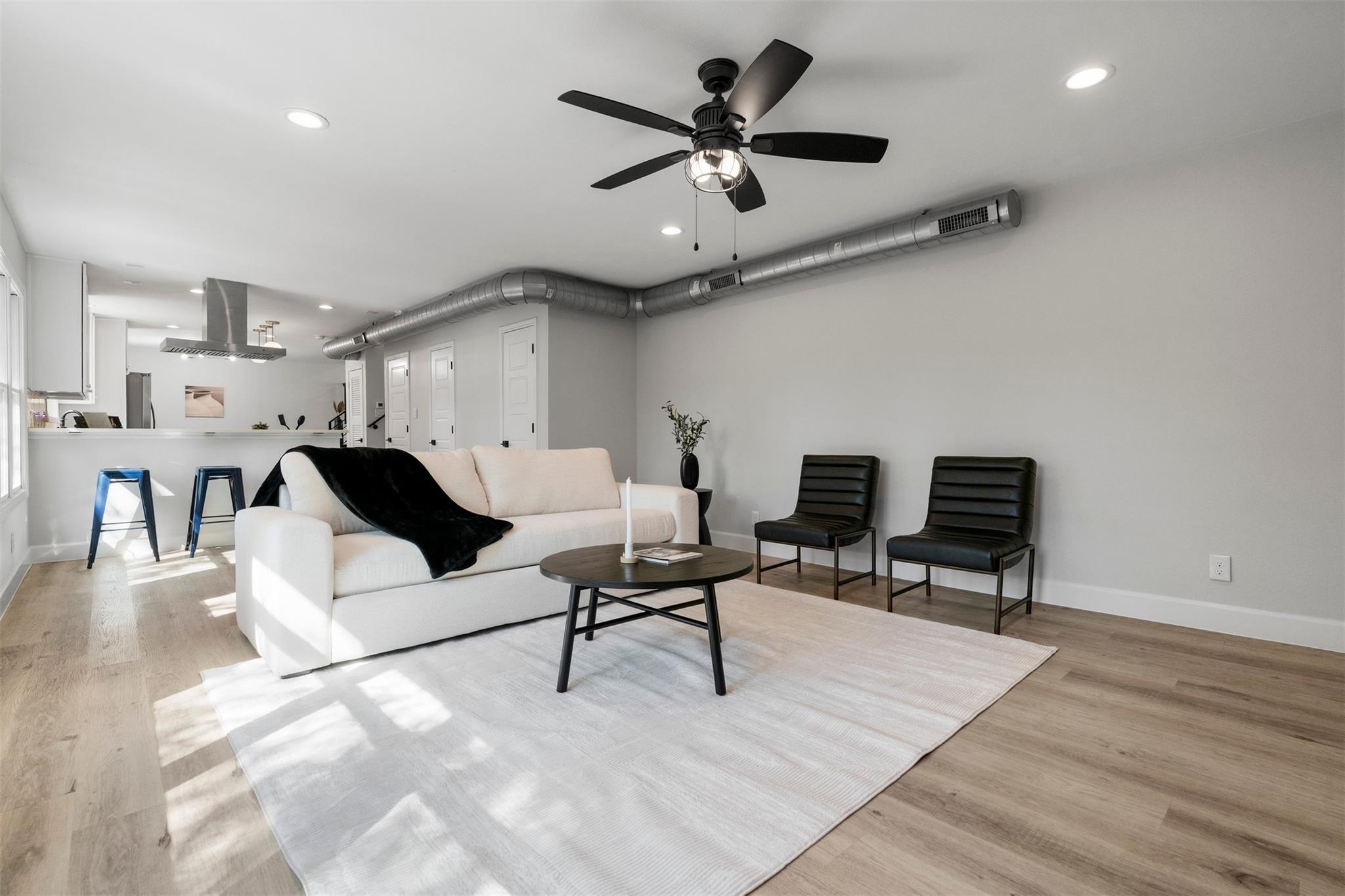 2401 Lehigh Dr, Austin, TX 78723