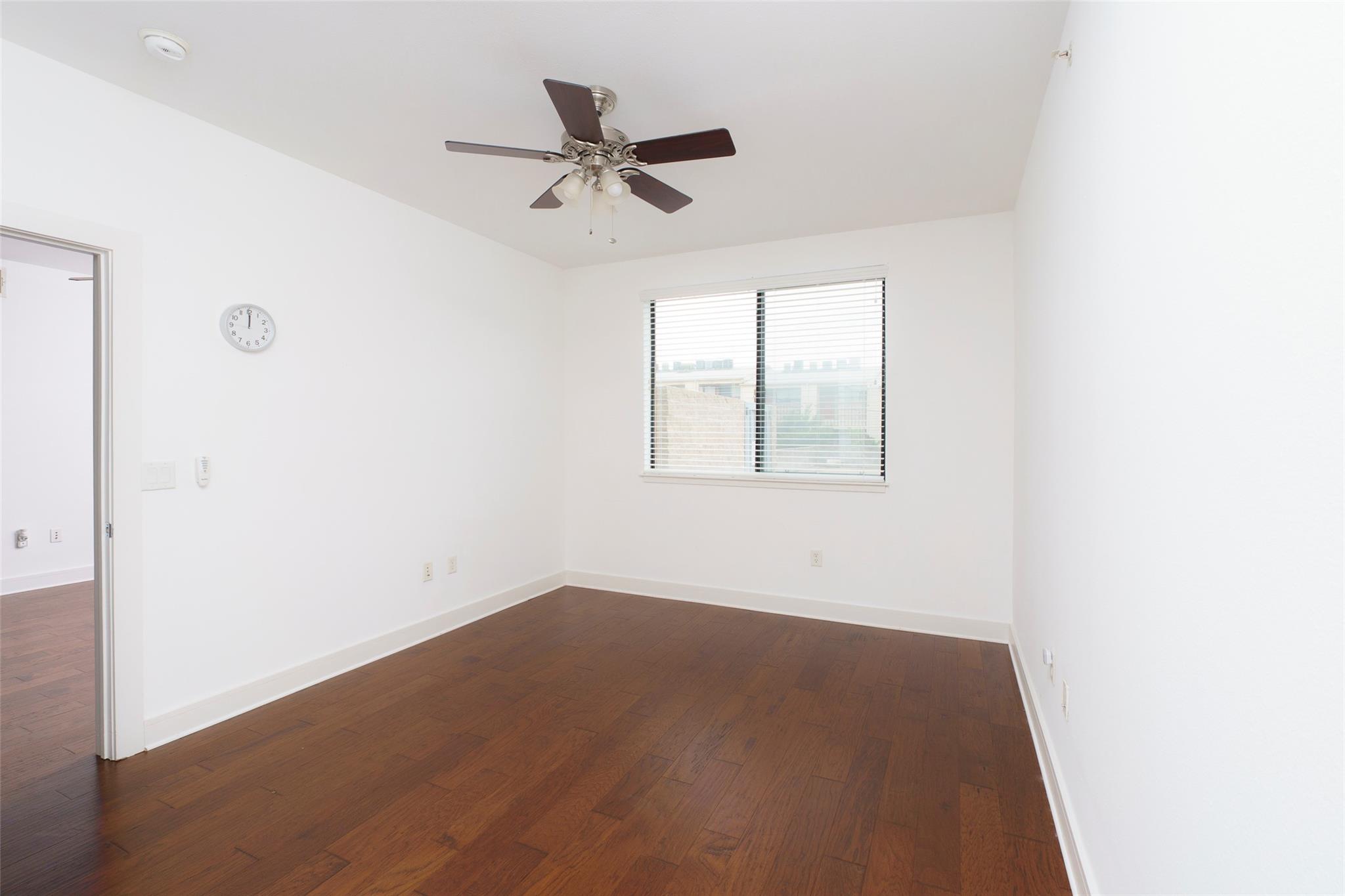 3016 Guadalupe St # 202, Austin, TX 78705