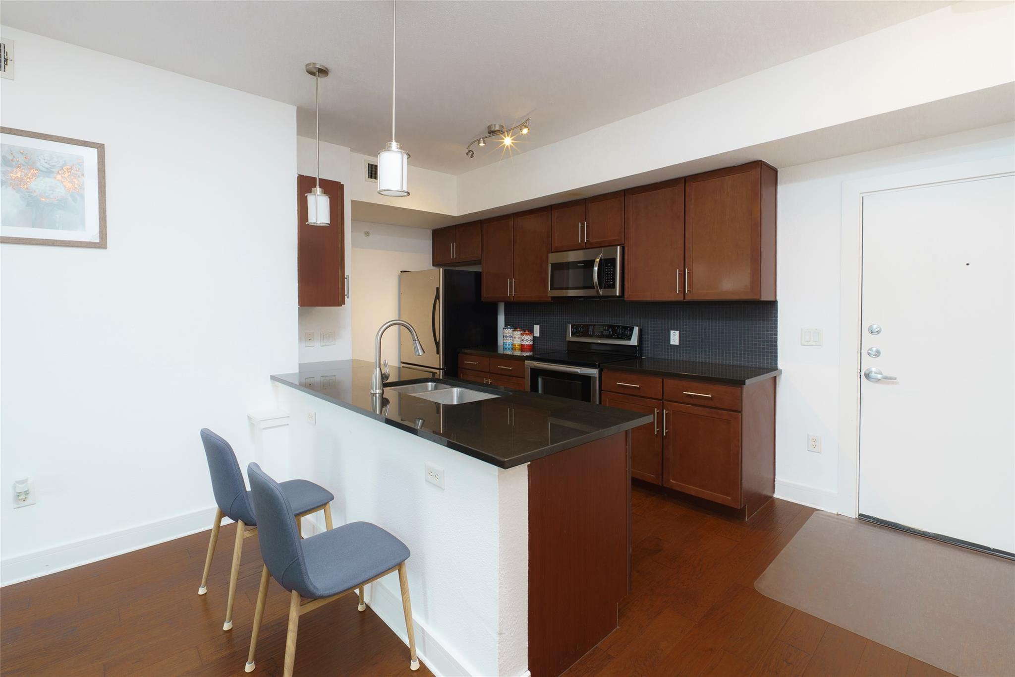 3016 Guadalupe St # 202, Austin, TX 78705