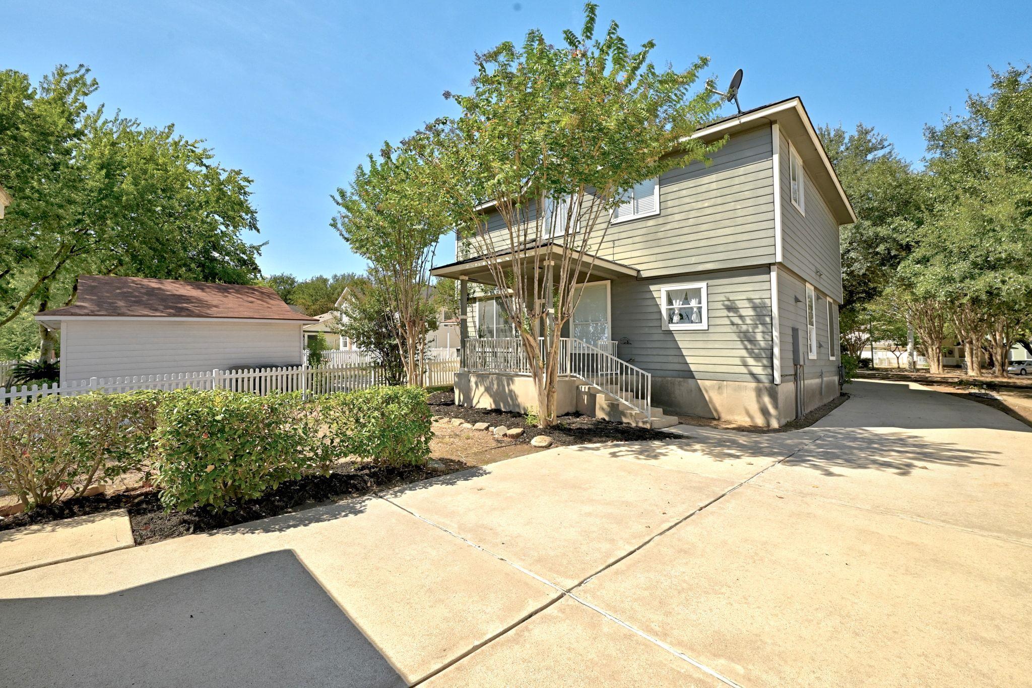 4584 Mather, Kyle, TX 78640