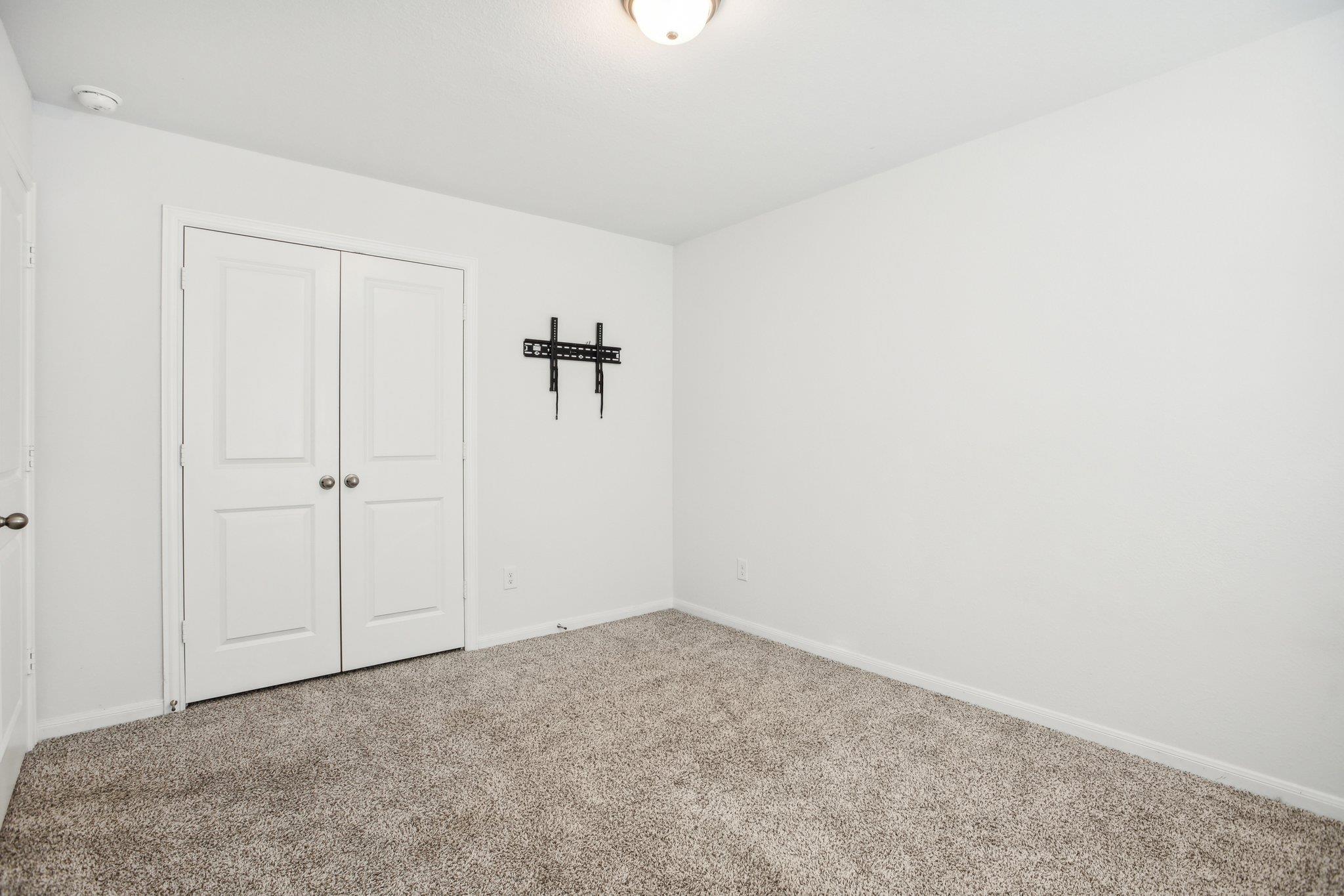 183 Shenandoah Dr, Kyle, TX 78640