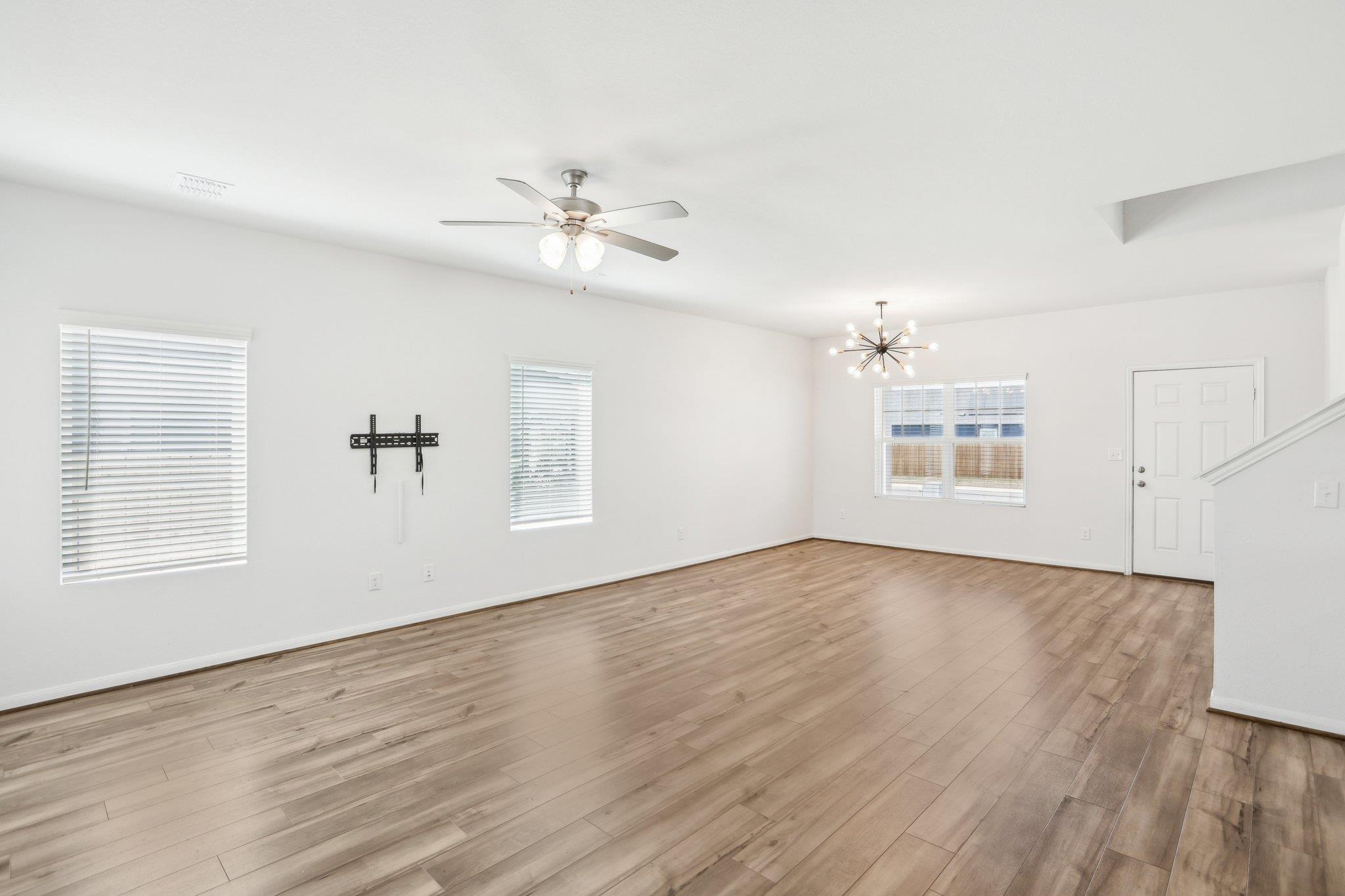 183 Shenandoah Dr, Kyle, TX 78640