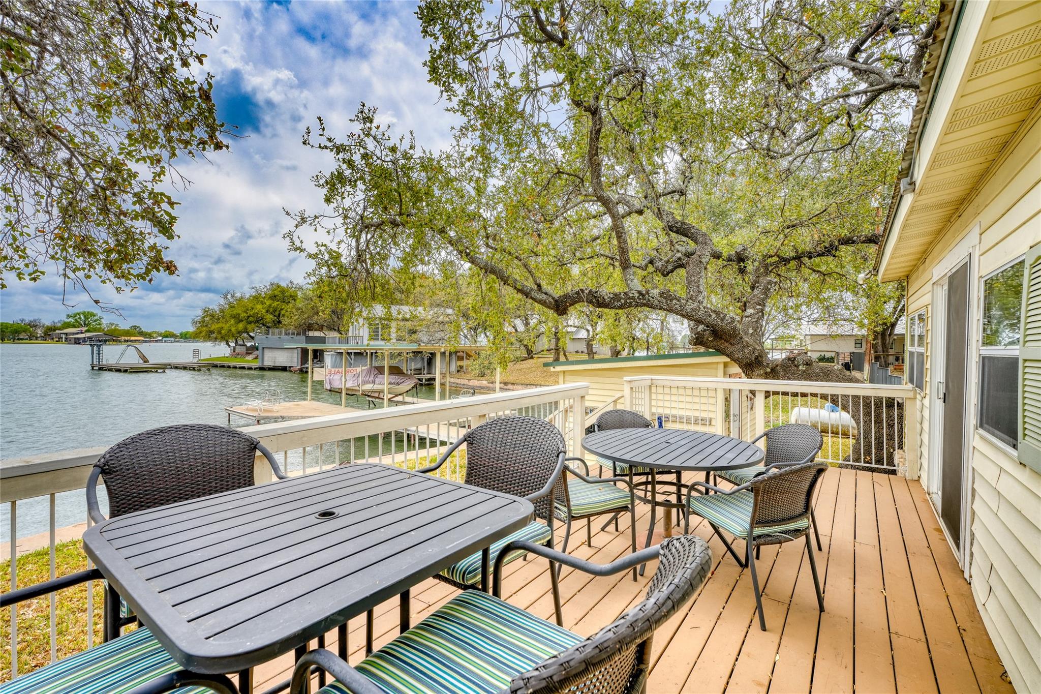 1833 Highland Dr, Marble Falls, TX 78654