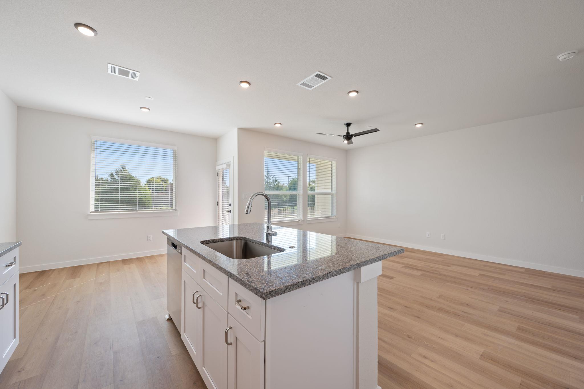 2600 Gattis School Rd # 1202, Round Rock, TX 78664