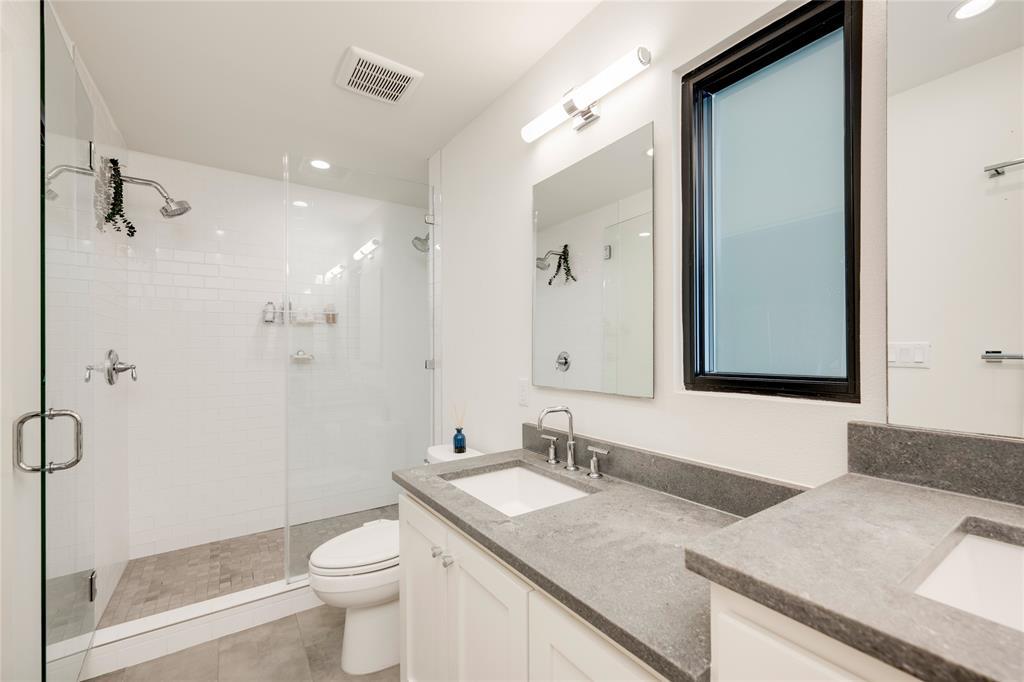 2111 Teakwood Dr, Austin, TX 78757