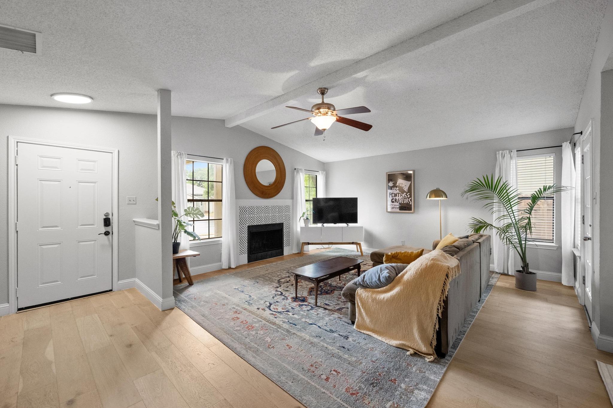 8406 Copano Dr, Austin, TX 78749