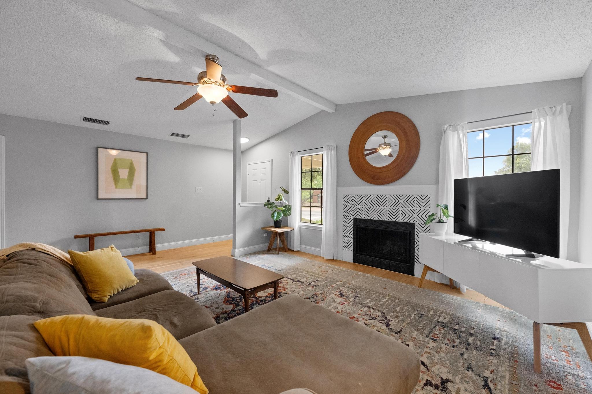 8406 Copano Dr, Austin, TX 78749