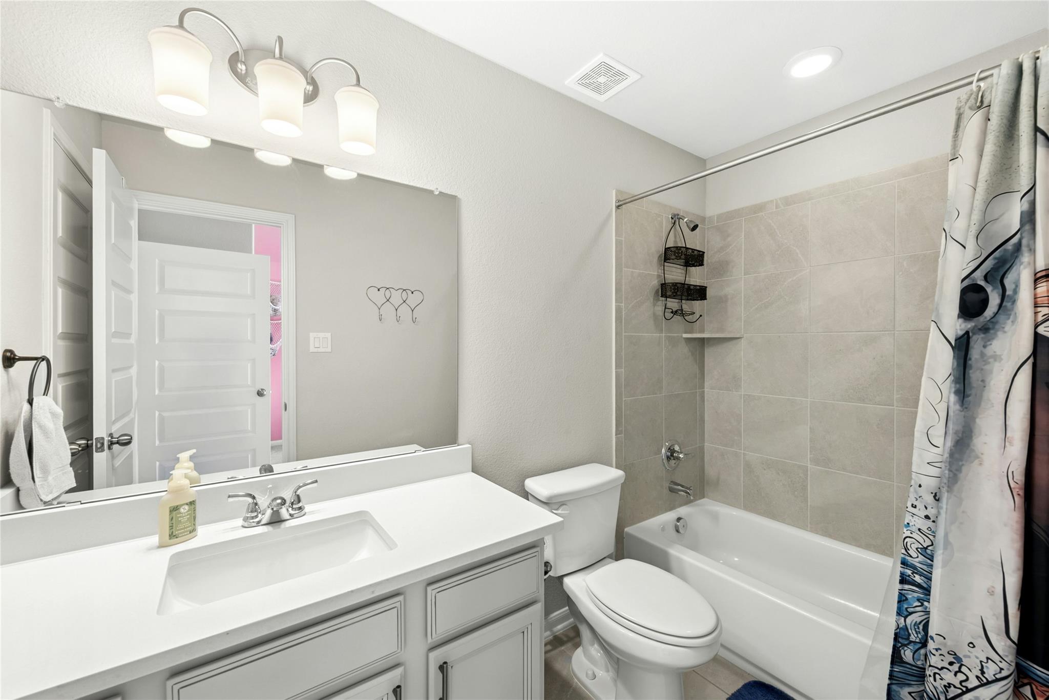 229 Rieti Pkwy, Liberty Hill, TX 78642