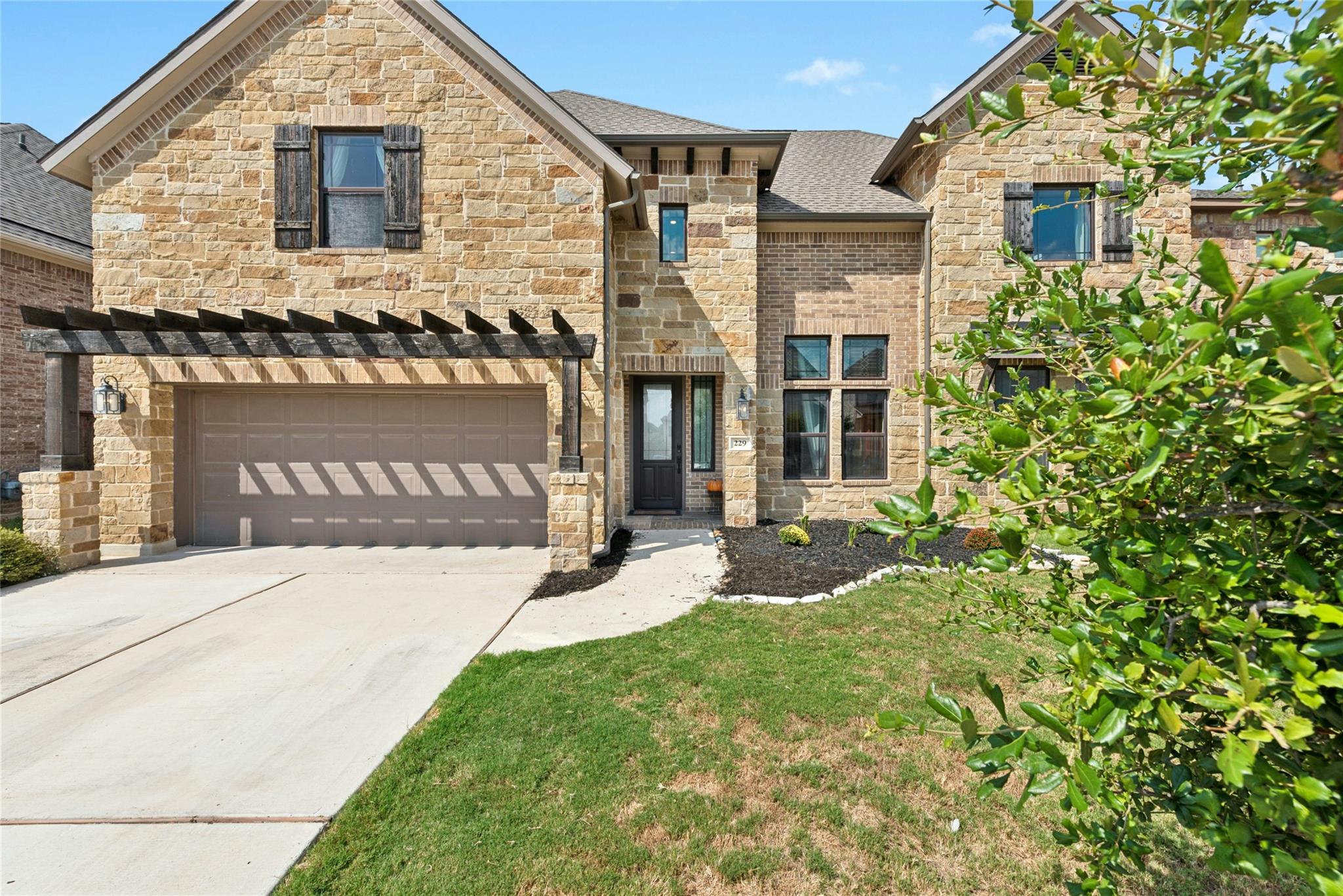 229 Rieti Pkwy, Liberty Hill, TX 78642