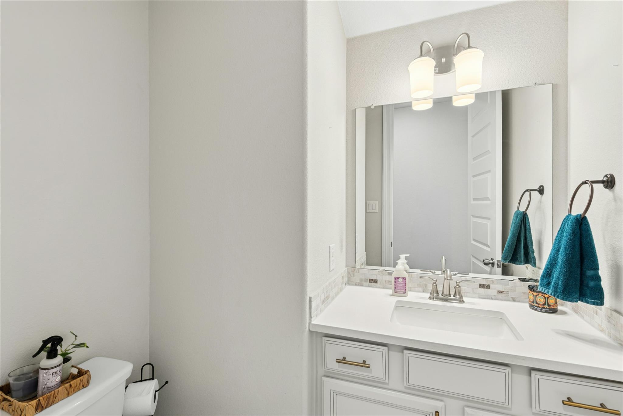 229 Rieti Pkwy, Liberty Hill, TX 78642