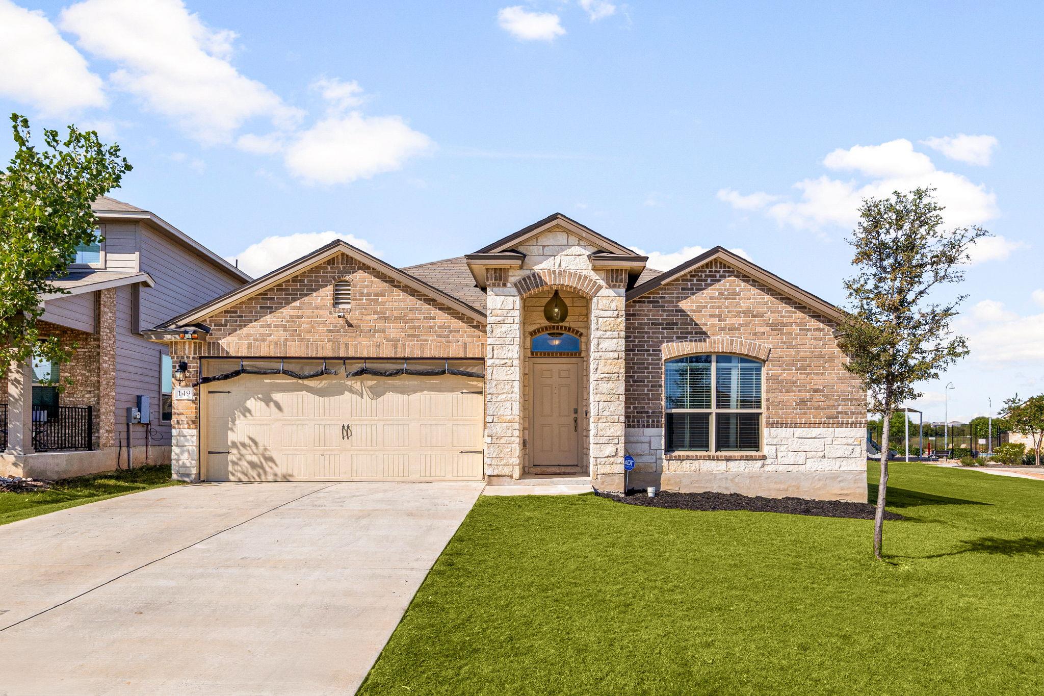 149 Rearden Blvd, Jarrell, TX 76537