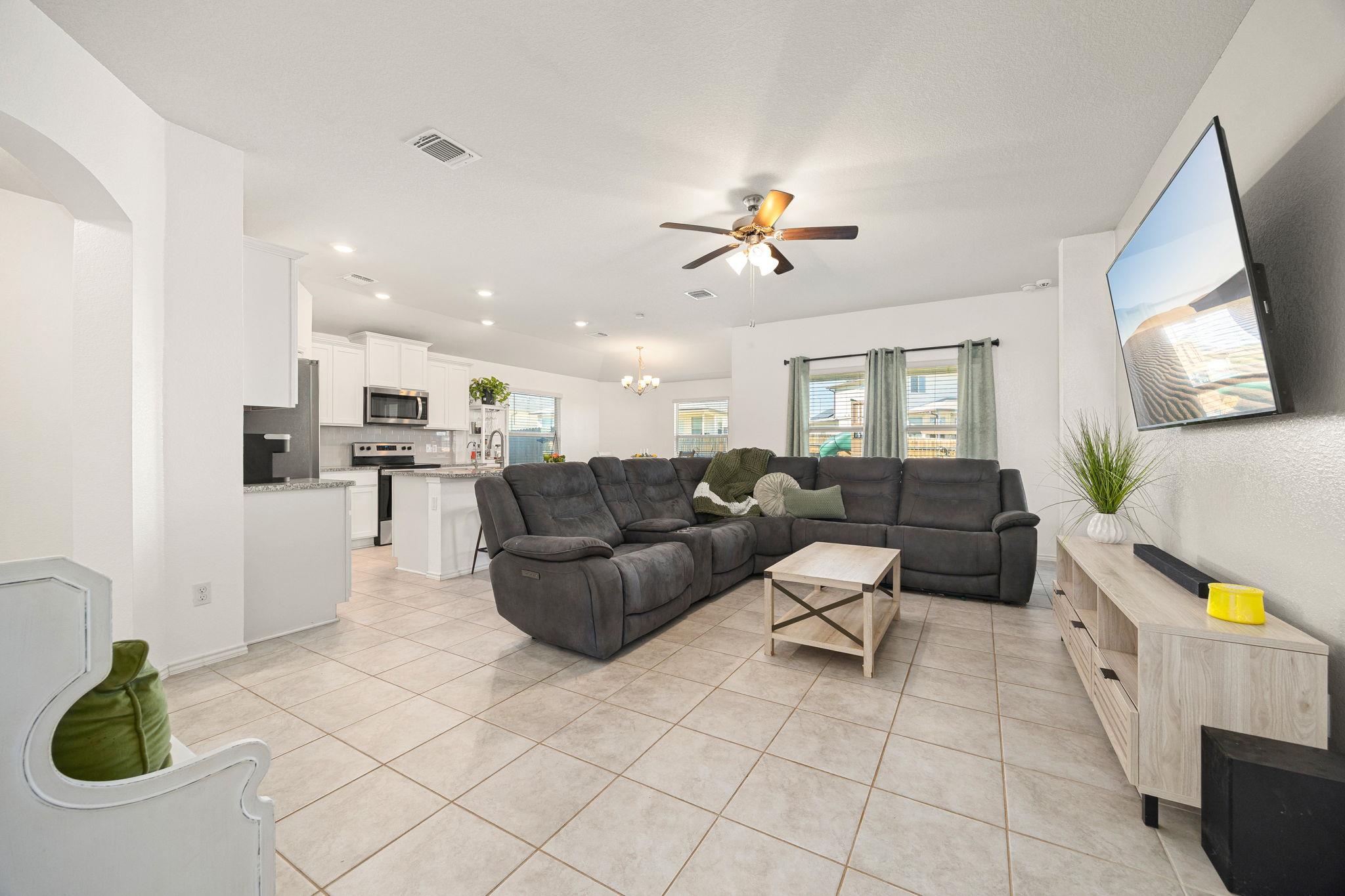 149 Rearden Blvd, Jarrell, TX 76537