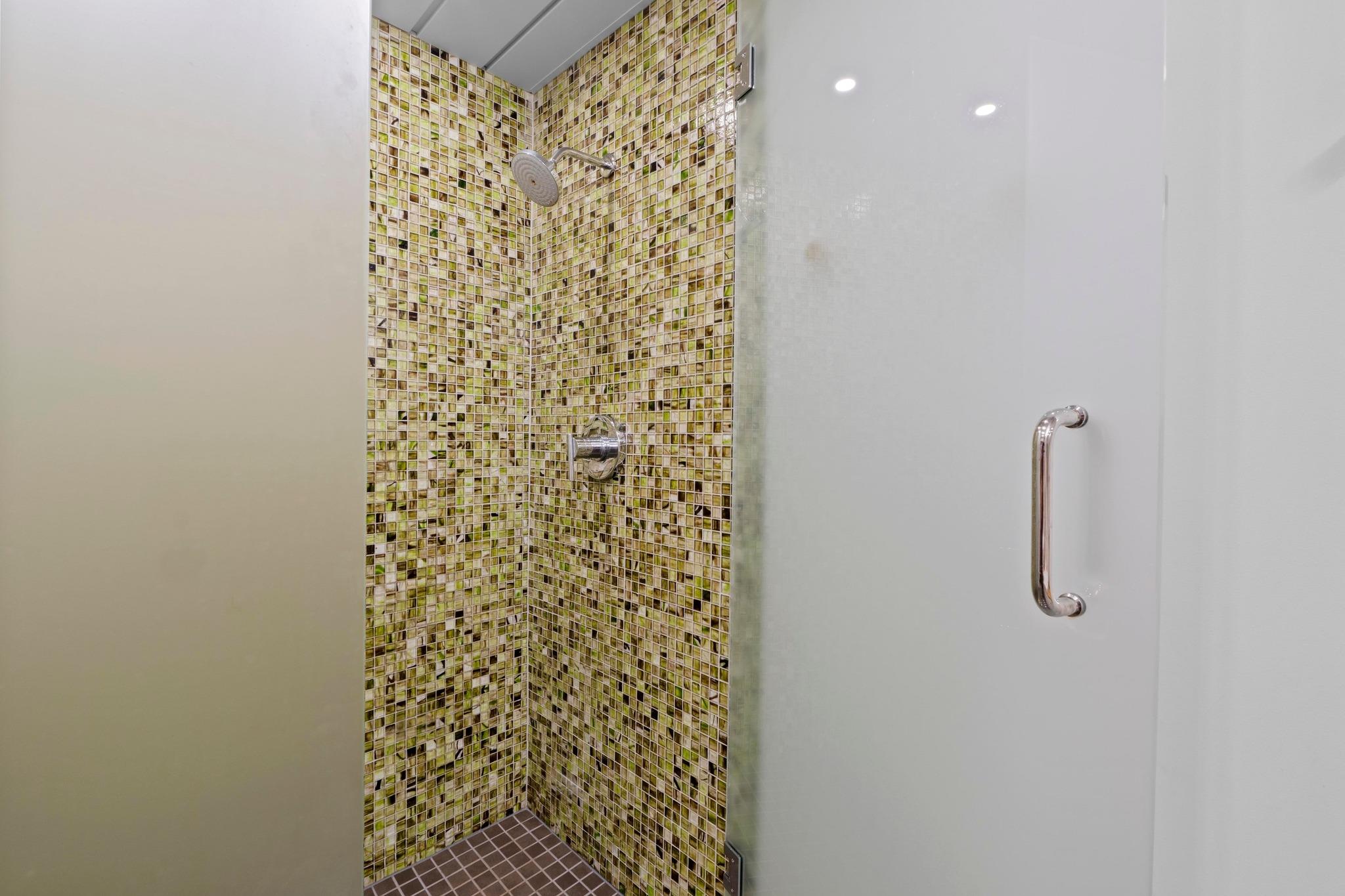 1401 Eva St # 204, Austin, TX 78704