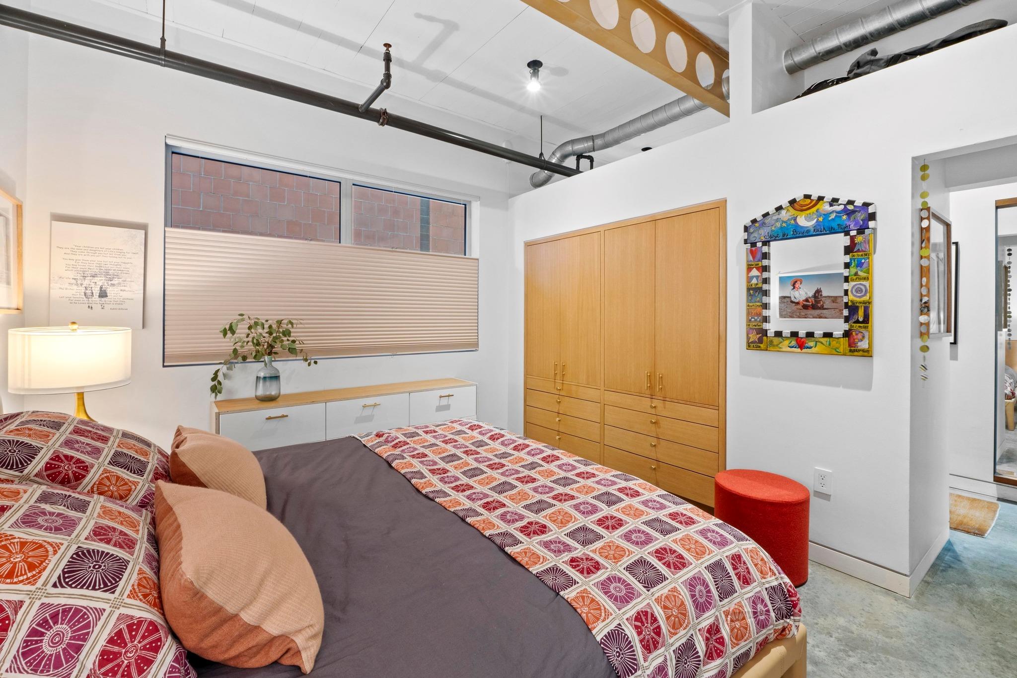 1401 Eva St # 204, Austin, TX 78704