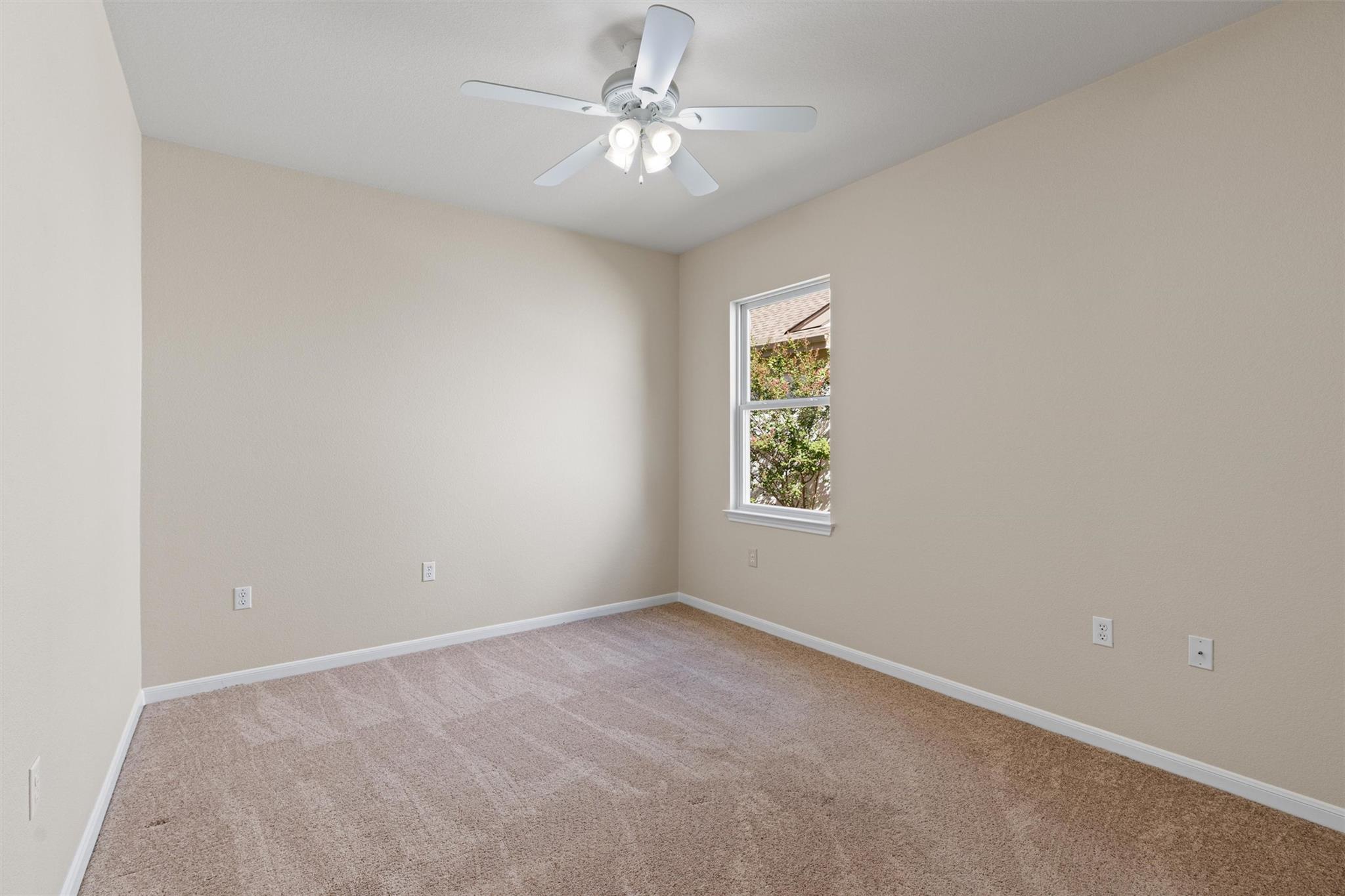 102 Breckenridge St, Georgetown, TX 78633