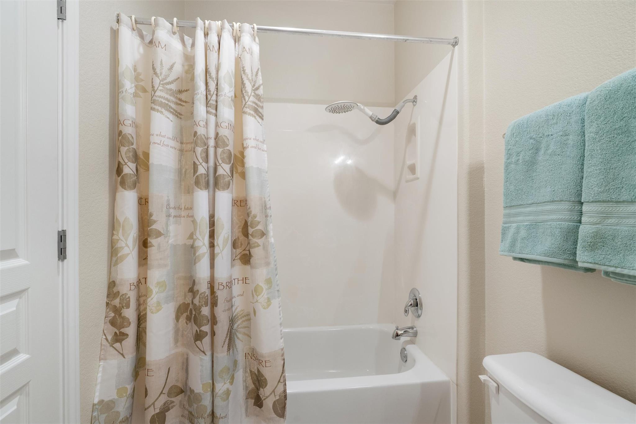 102 Breckenridge St, Georgetown, TX 78633