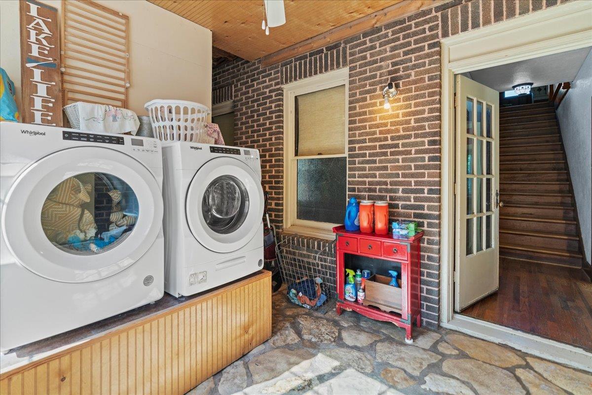 1543 W Clark St, Bartlett, TX 76511