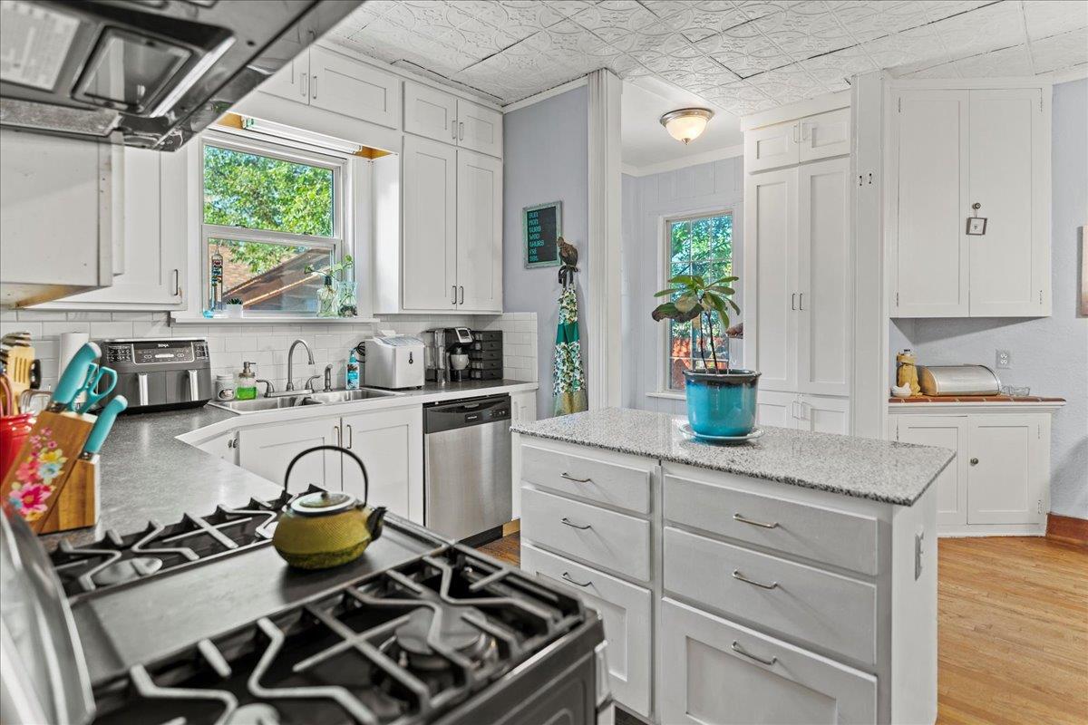 1543 W Clark St, Bartlett, TX 76511