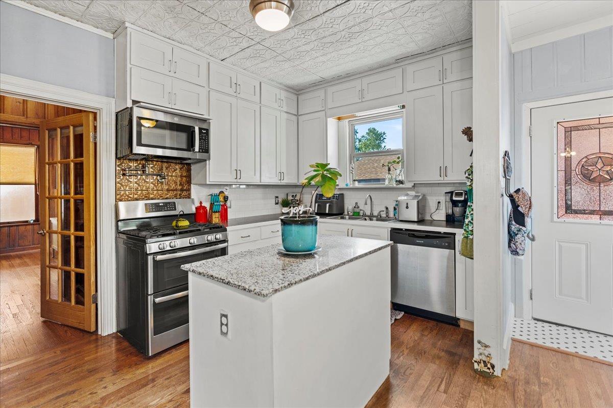 1543 W Clark St, Bartlett, TX 76511