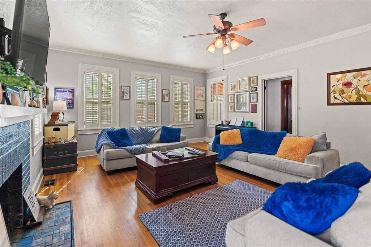 1543 W Clark St, Bartlett, TX 76511