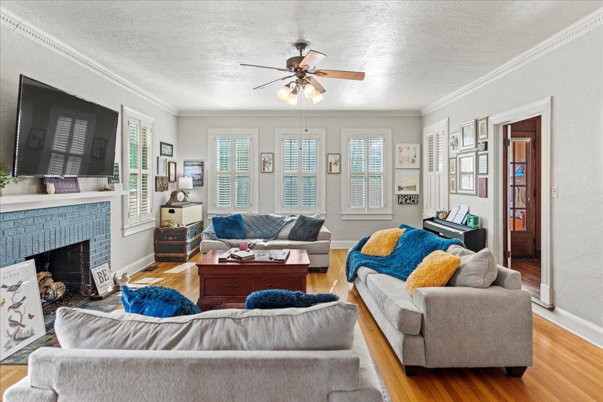 1543 W Clark St, Bartlett, TX 76511