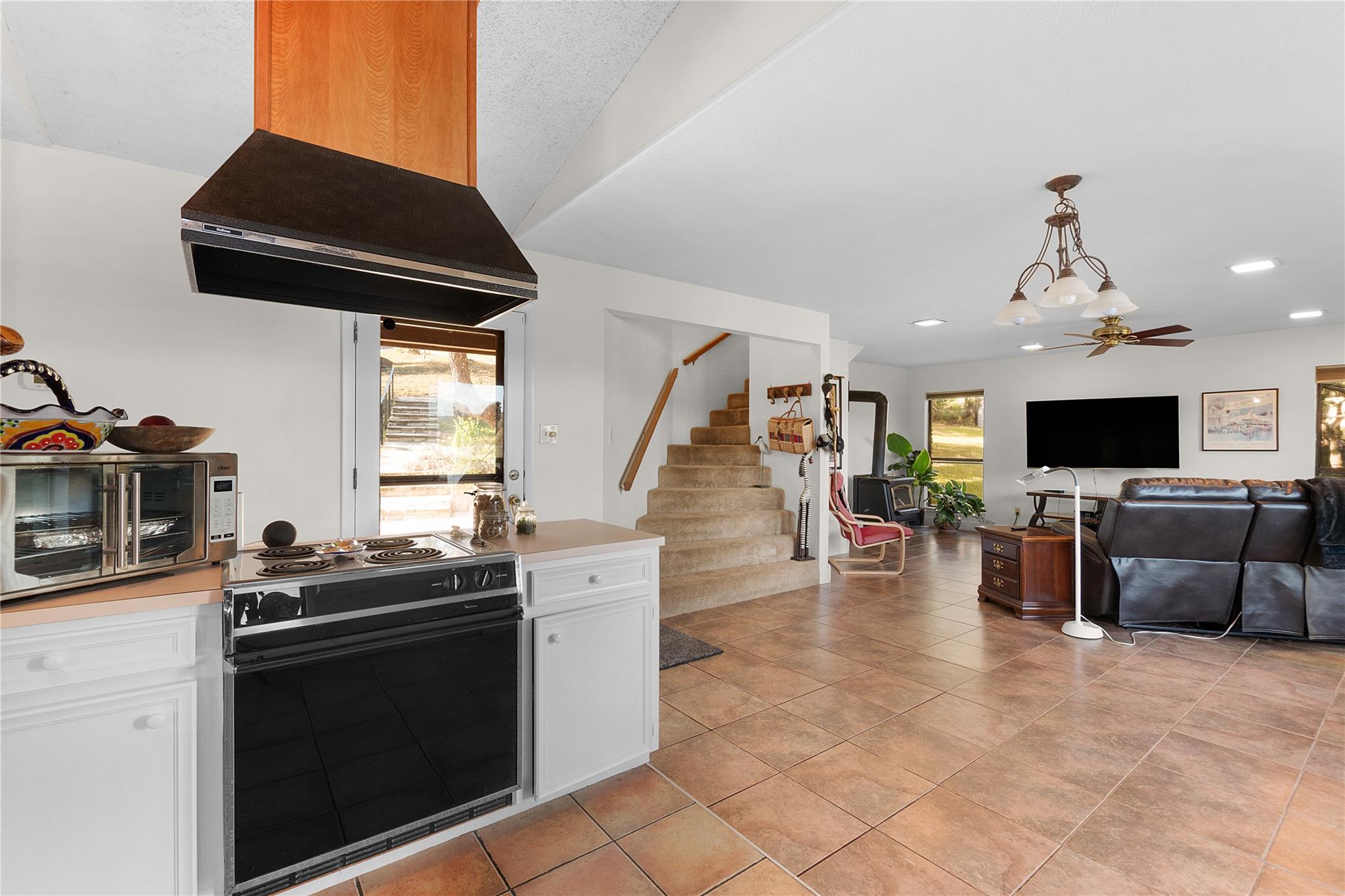 414 Morgan Creek Dr, Burnet, TX 78611